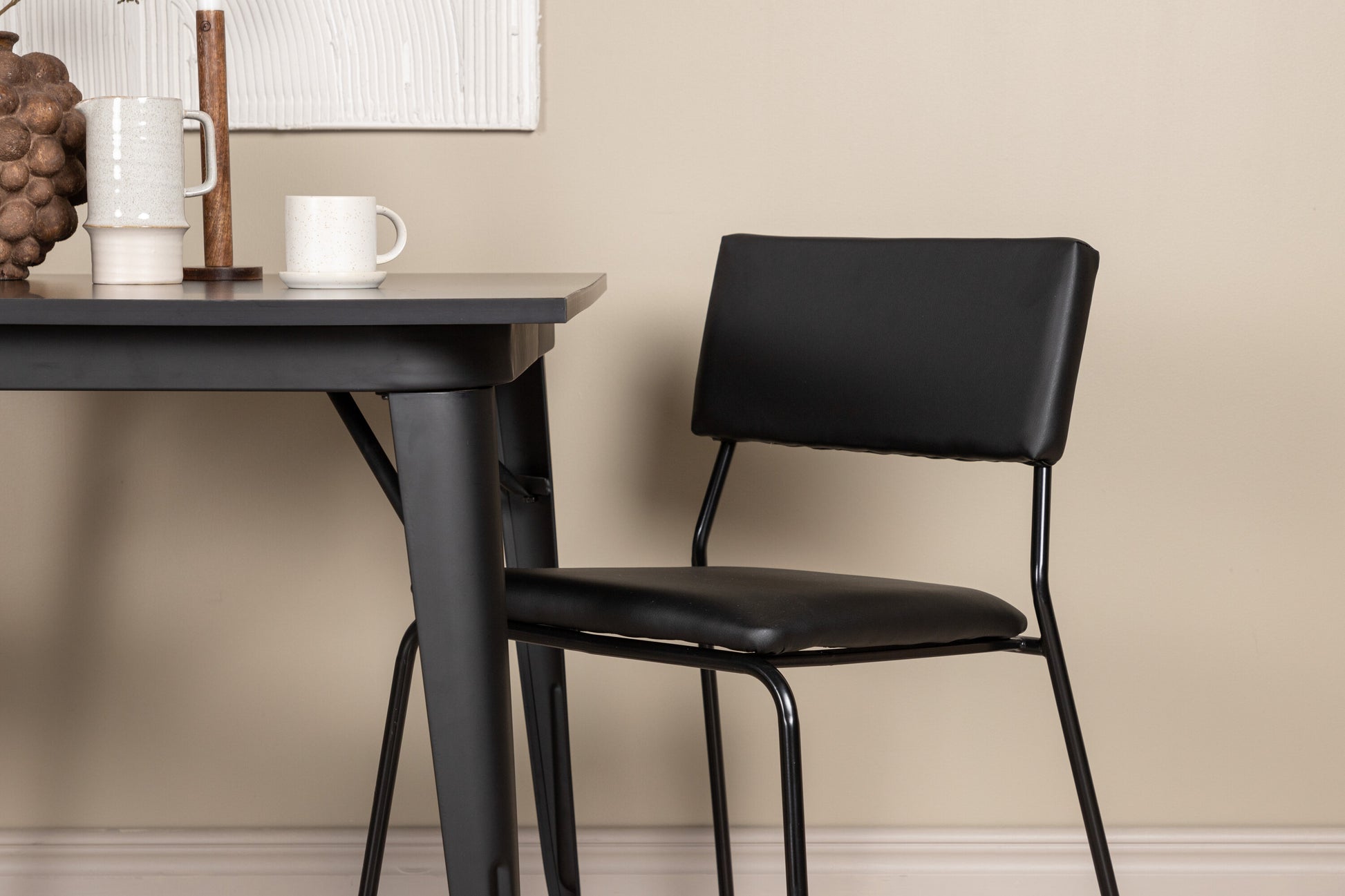 Tempe Matbord med Kenth Stolarna Matgrupp