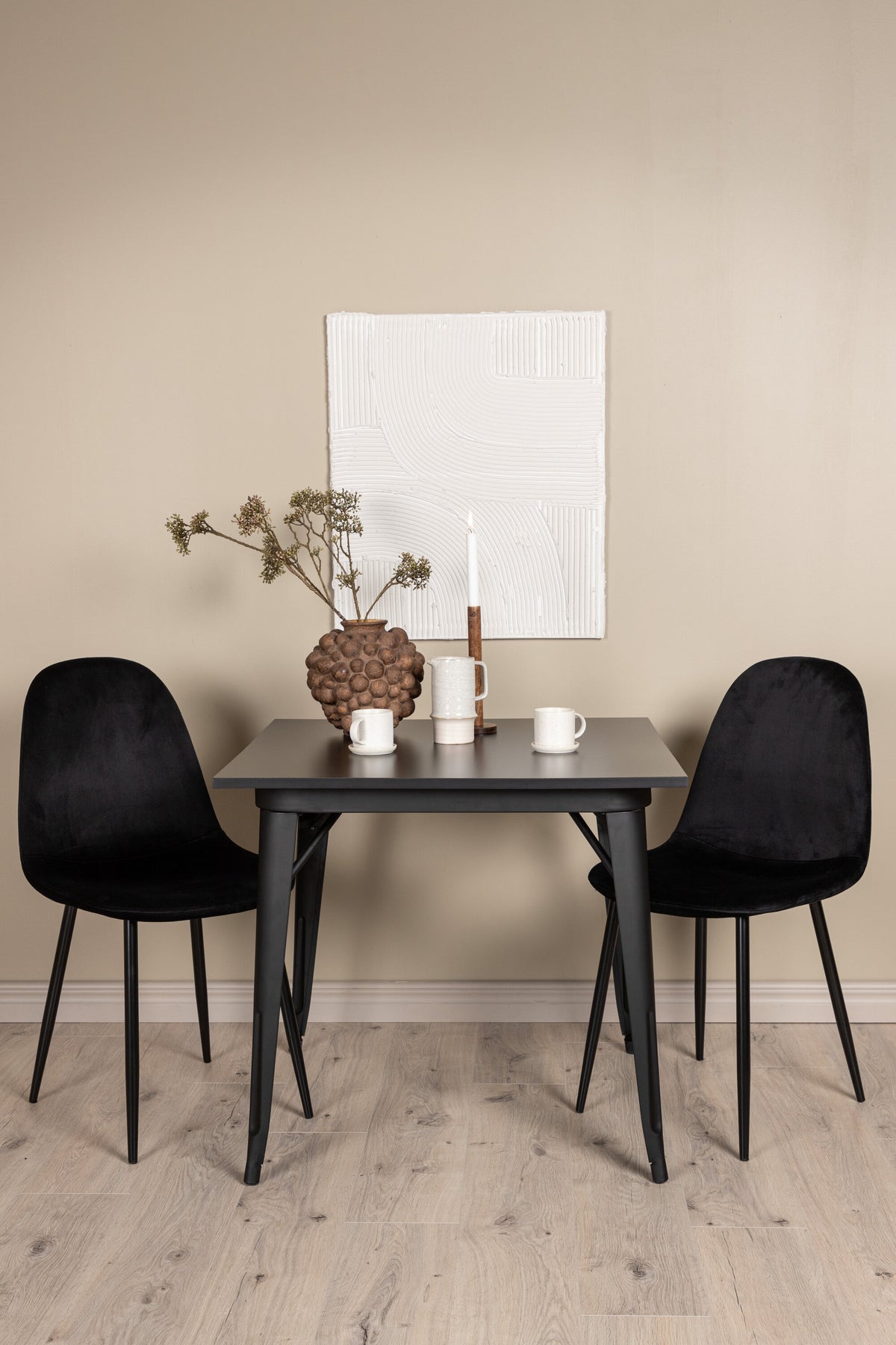 Tempe Matbord med Polar Stolarna – Bord: 75x80x80 Stol: 53,3x88x44