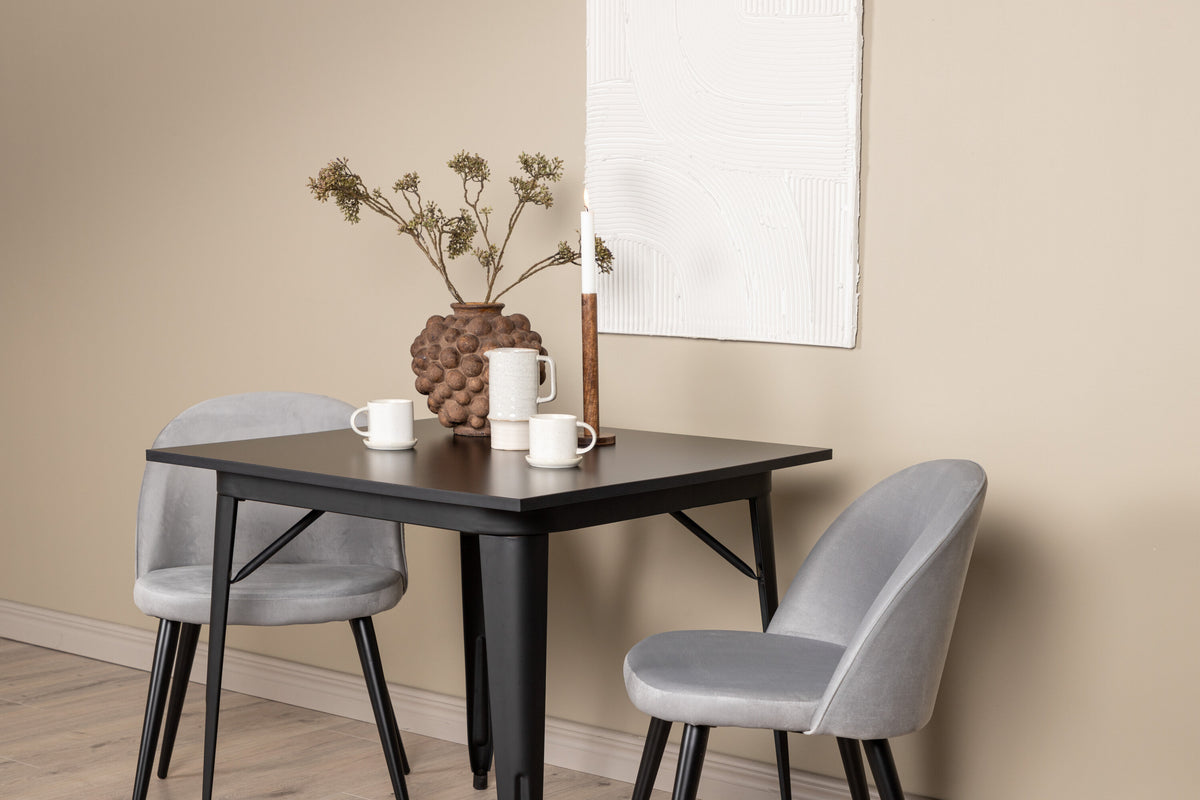 Tempe Matbord med Velvet Stolarna – Bord: 75x80x80 Stol: 57x76,5x50