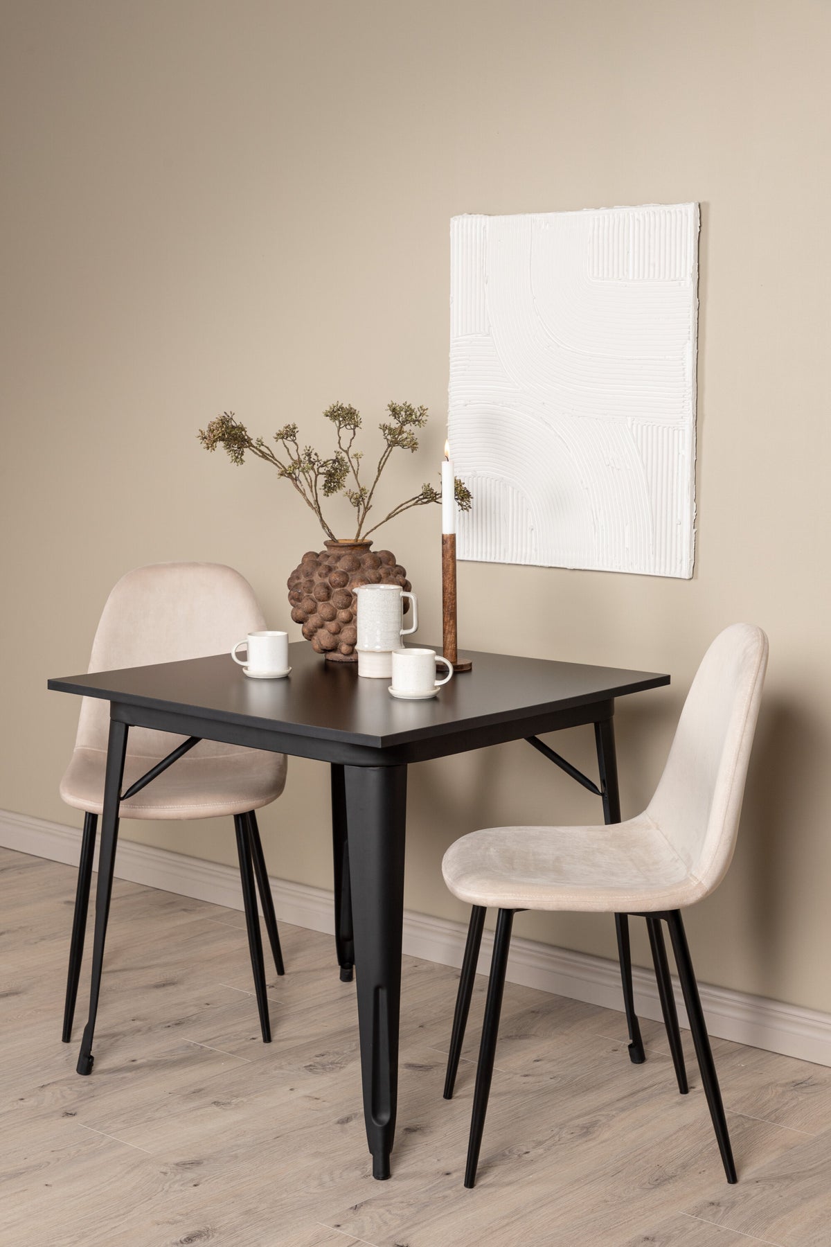 Tempe Matbord med Polar Stolarna – Bord: 75x80x80 Stol: 53,3x88x44