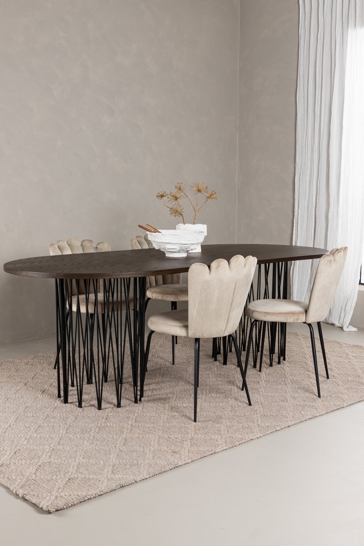 Stone Matbord med Limhamn Stolarna – Bord: 74x220x100 Stol: 42x82x44