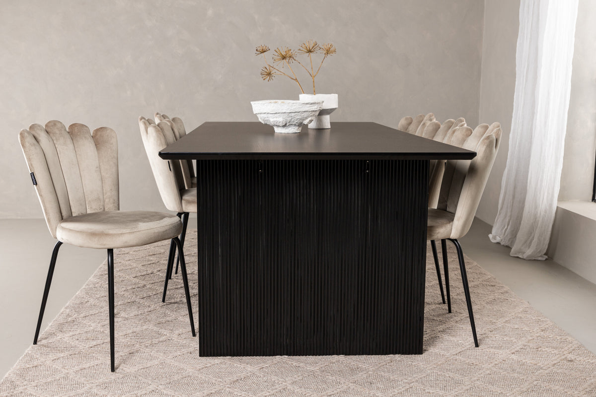 Vail Matbord med Limhamn Stolarna – Bord: 75x200x100 Stol: 42x82x44
