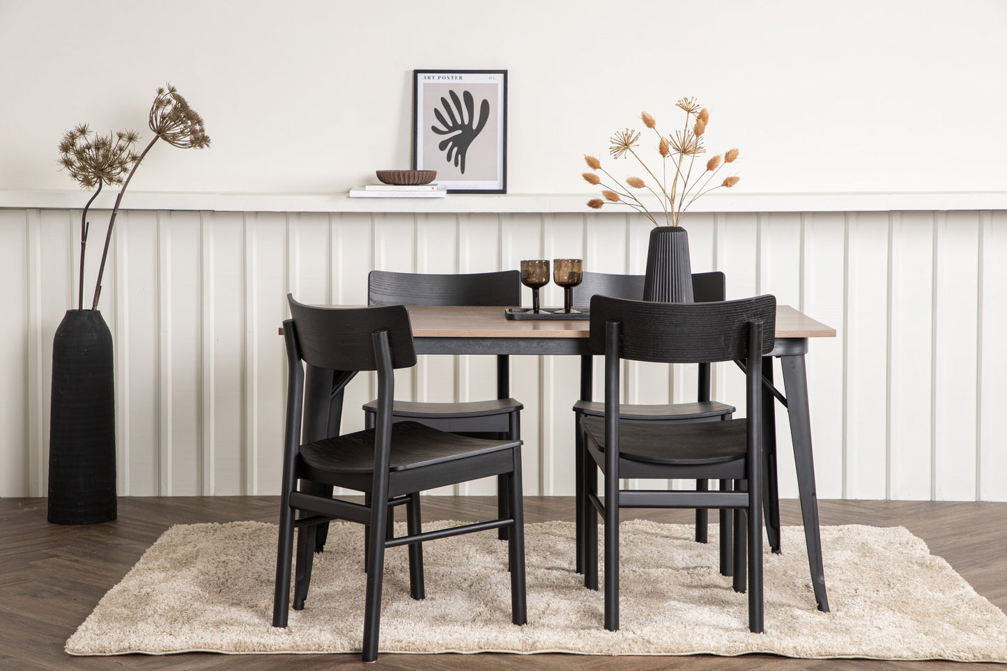 Tempe Matbord med Montros Stolarna Matgrupp