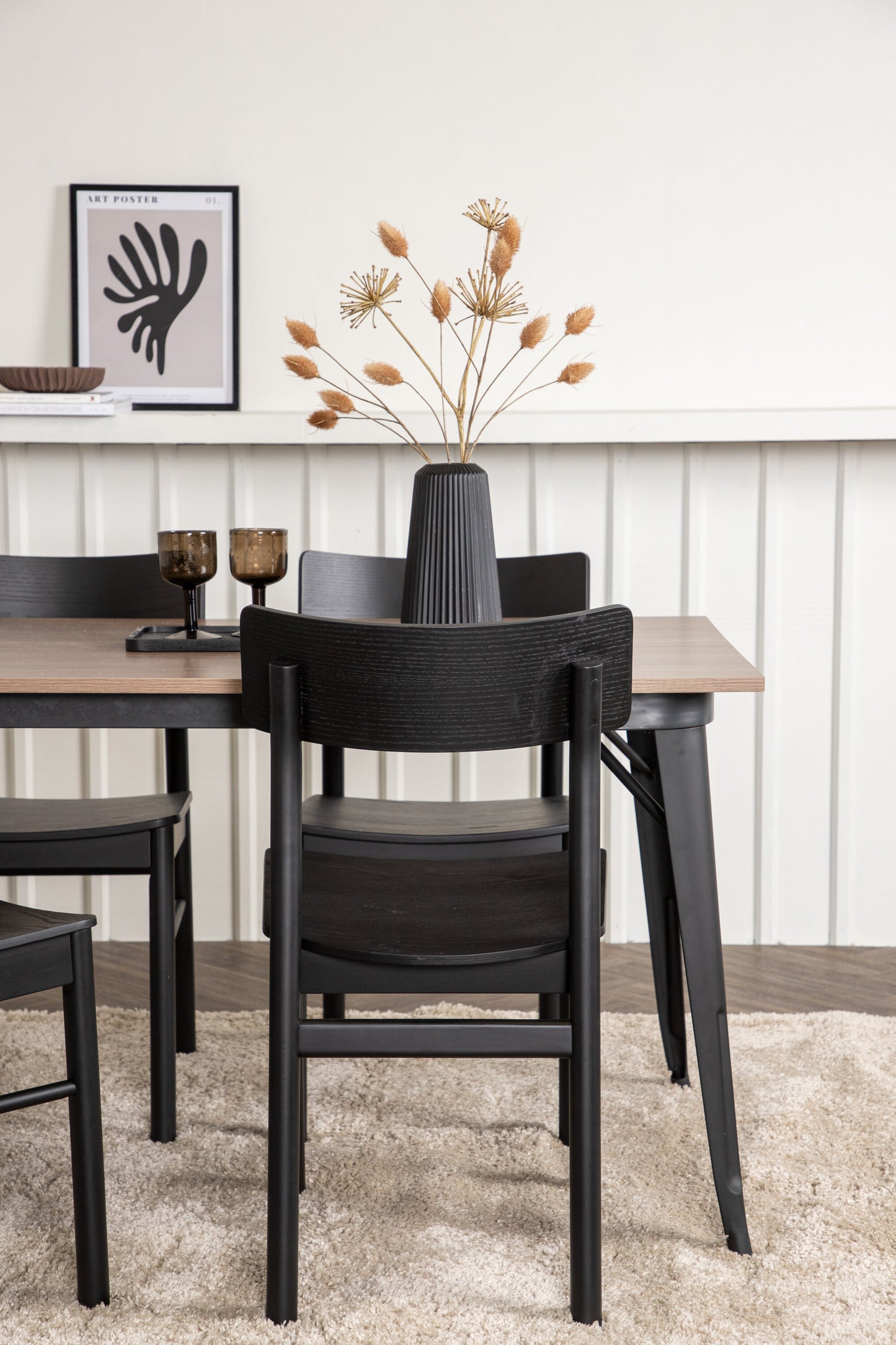 Tempe Matbord med Montros Stolarna Matgrupp