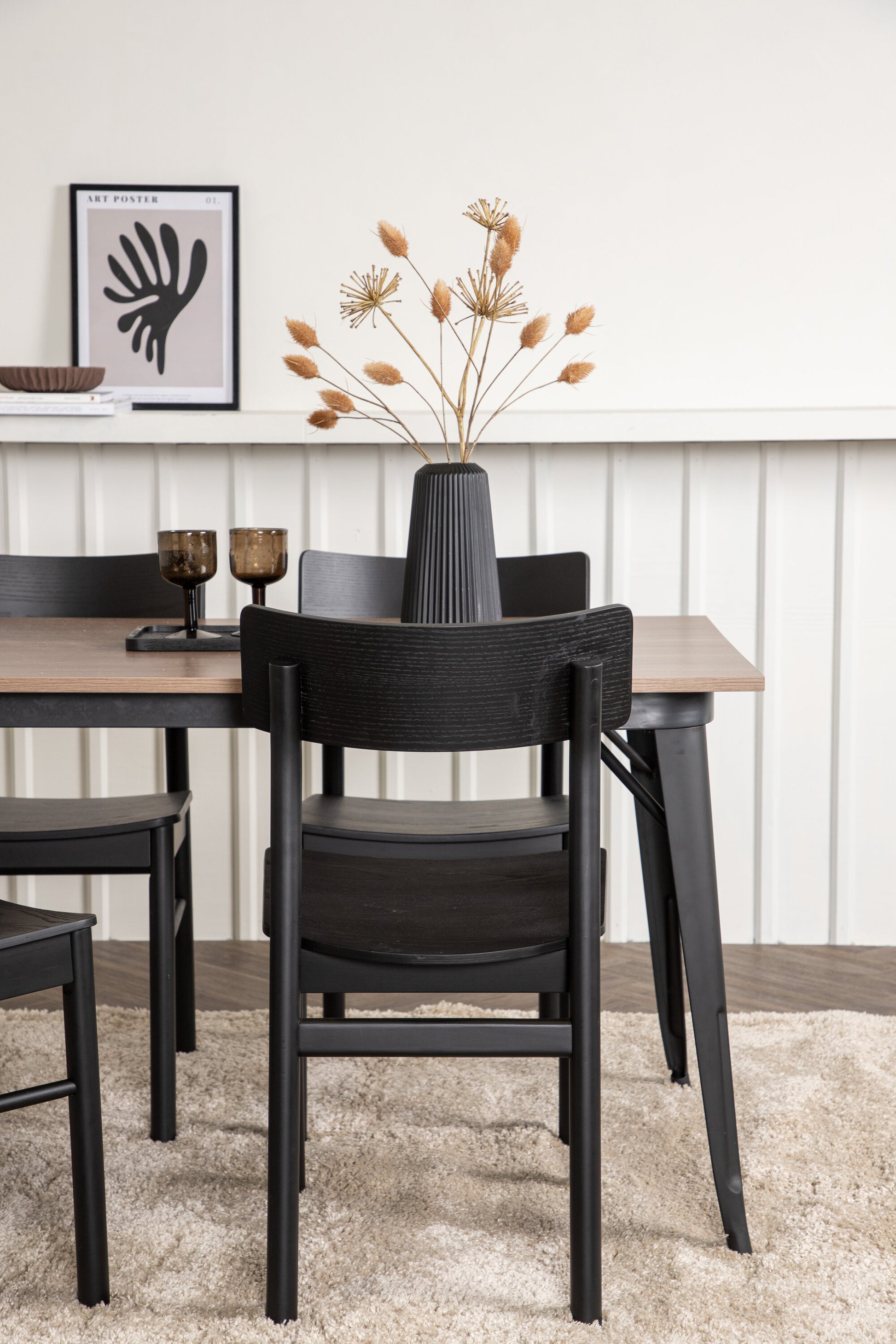 Tempe Matbord med Montros Stolarna Matgrupp