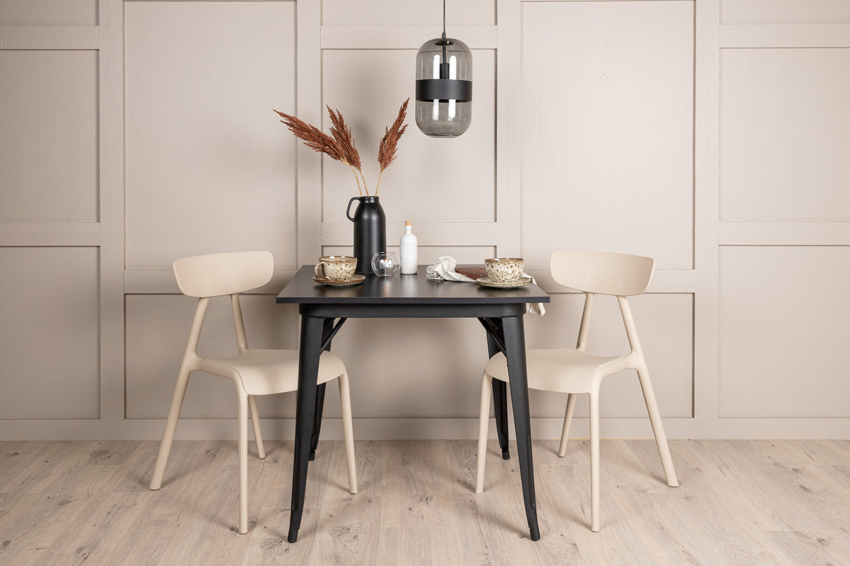 Tempe Matbord med Ursholmen Stolarna – 80x80