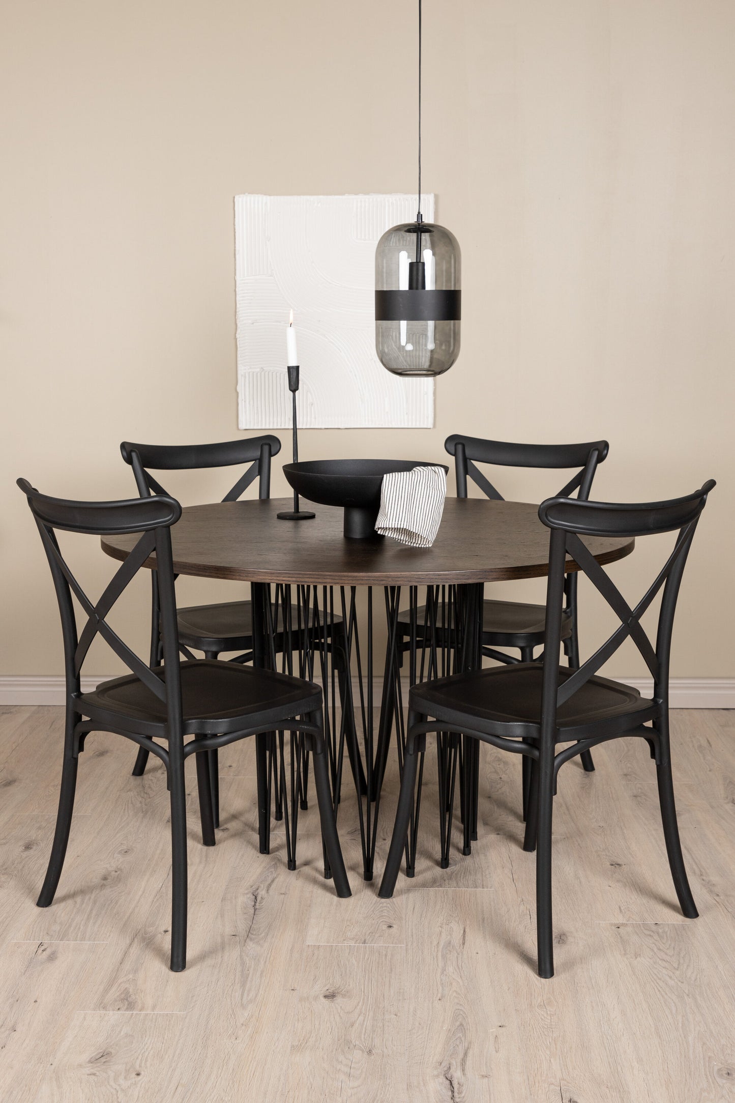 Stone Matbord med Crosett Stolarna Matgrupp