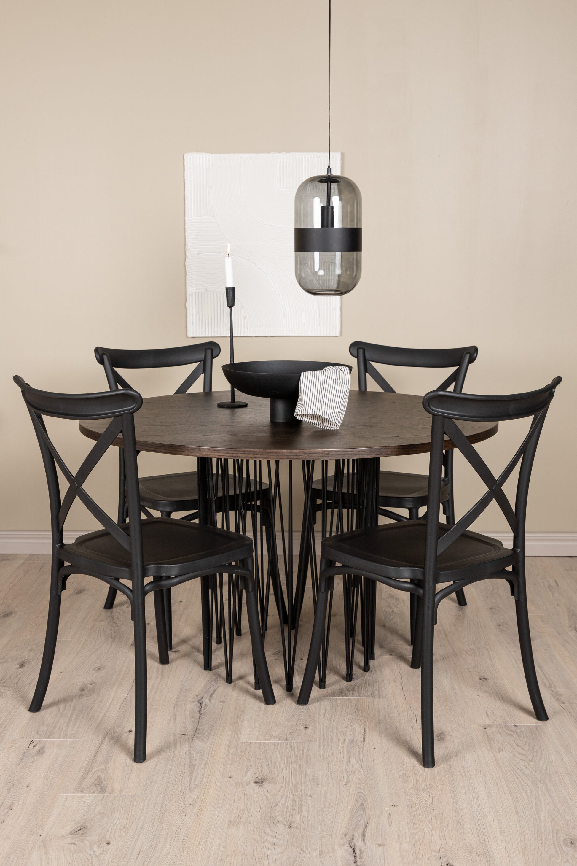 Stone Matbord med Crosett Stolarna Matgrupp