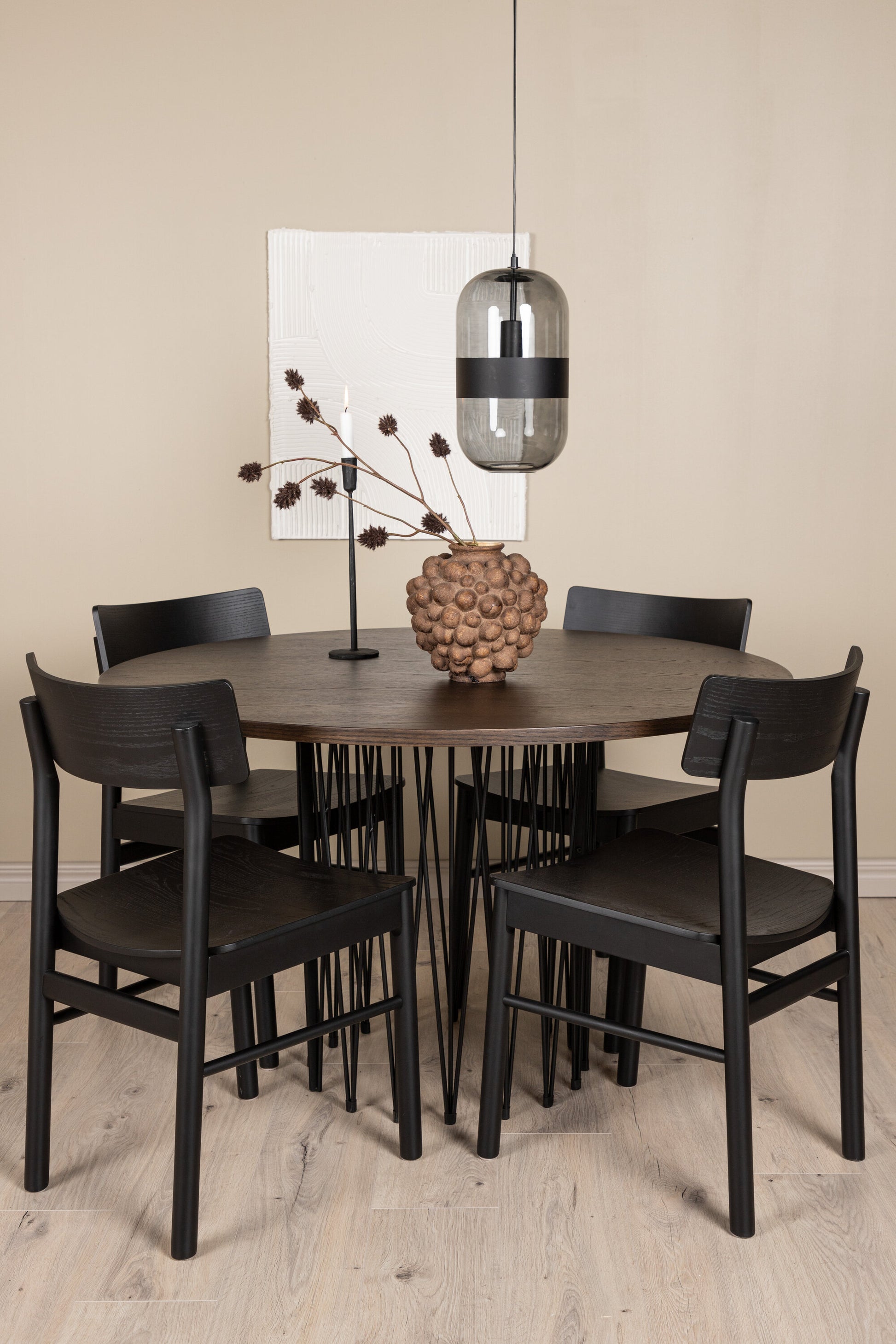 Stone Matbord med Montros Stolarna Matgrupp