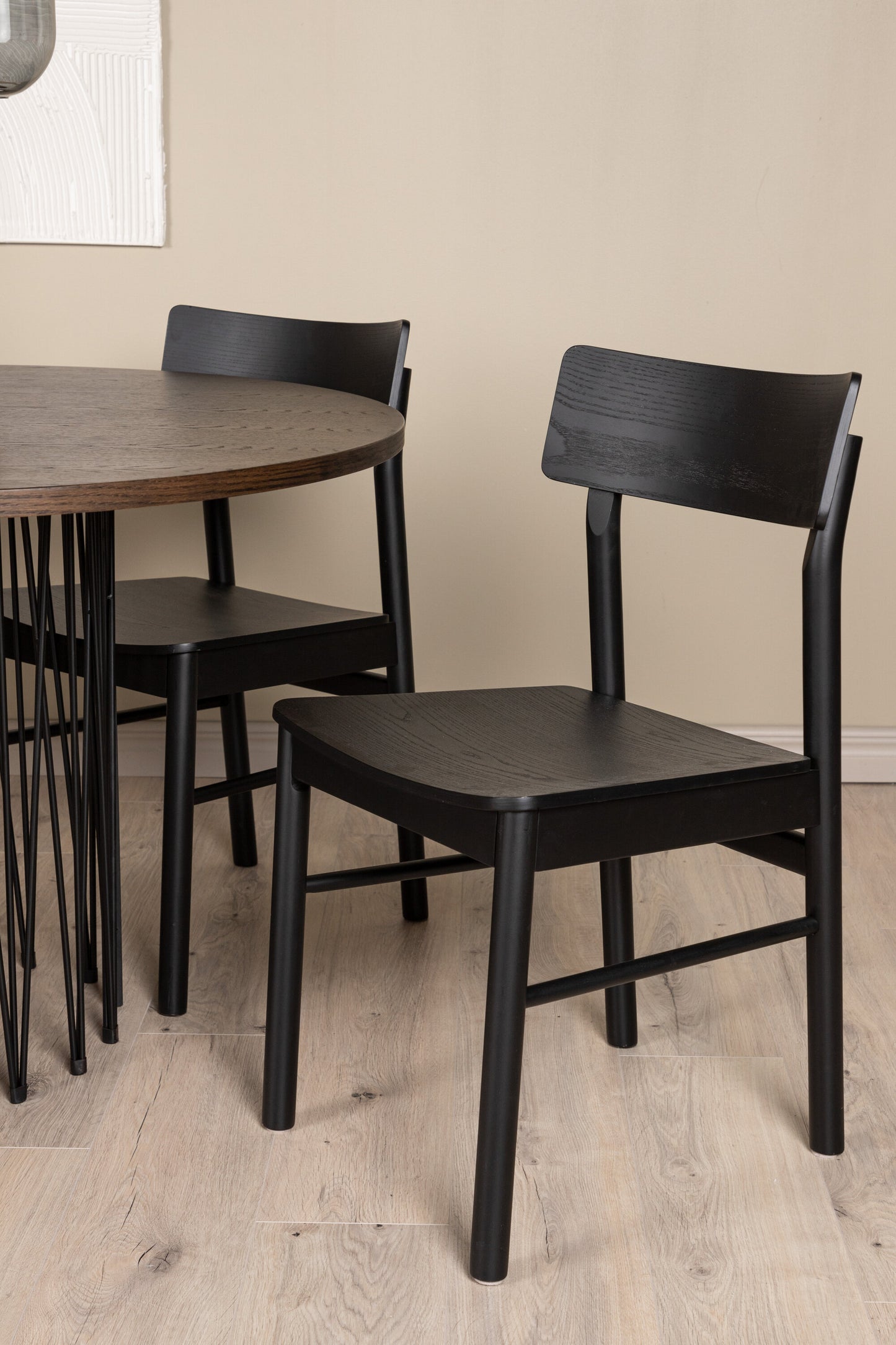 Stone Matbord med Montros Stolarna Matgrupp