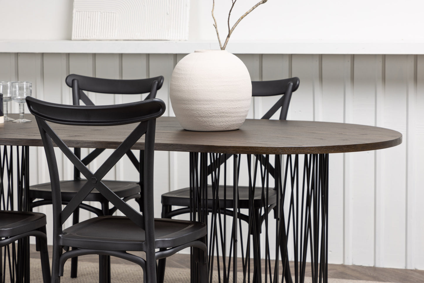 Stone Matbord med Crosett Stolarna Matgrupp