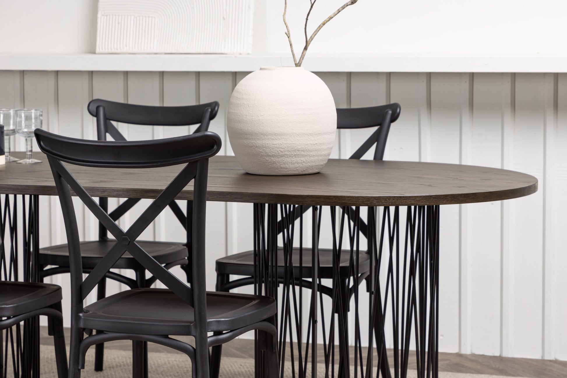 Stone Matbord med Crosett Stolarna Matgrupp
