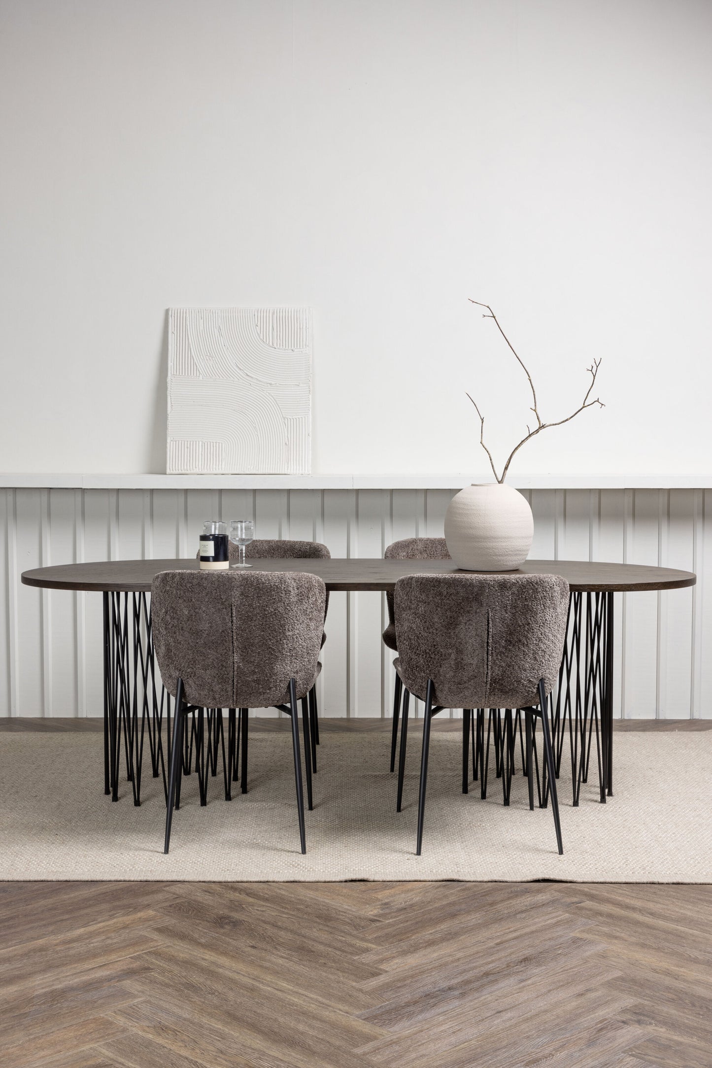 Stone Matbord med Modesto Stolarna Matgrupp