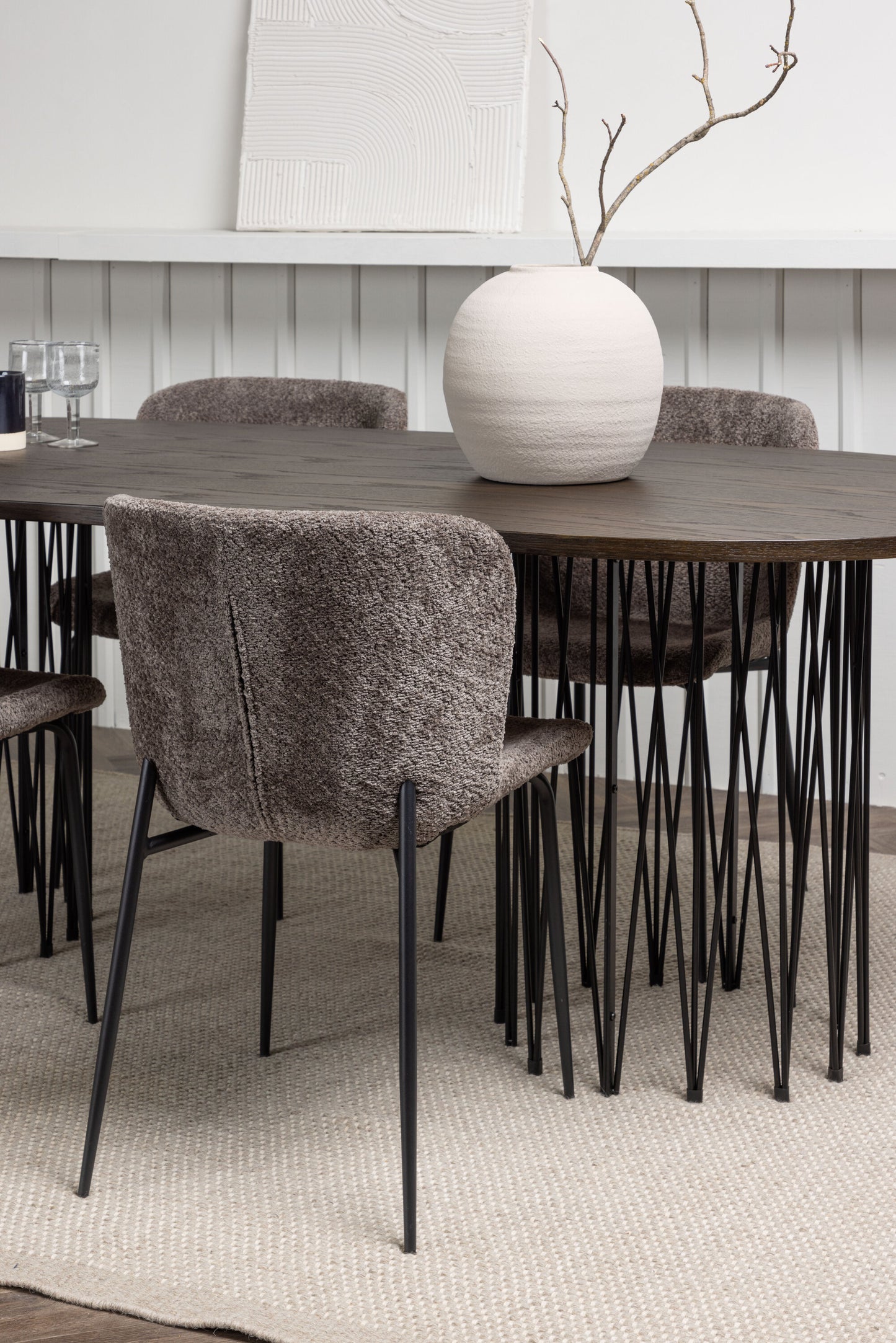Stone Matbord med Modesto Stolarna Matgrupp