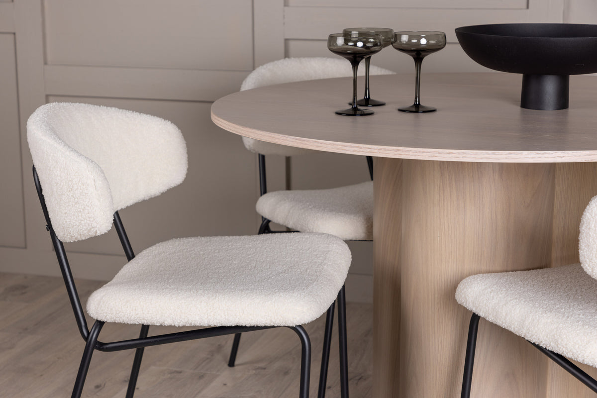 Olivia Matbord med Chico Stolarna – Bord: ⌀110 Stol: 57x79x50