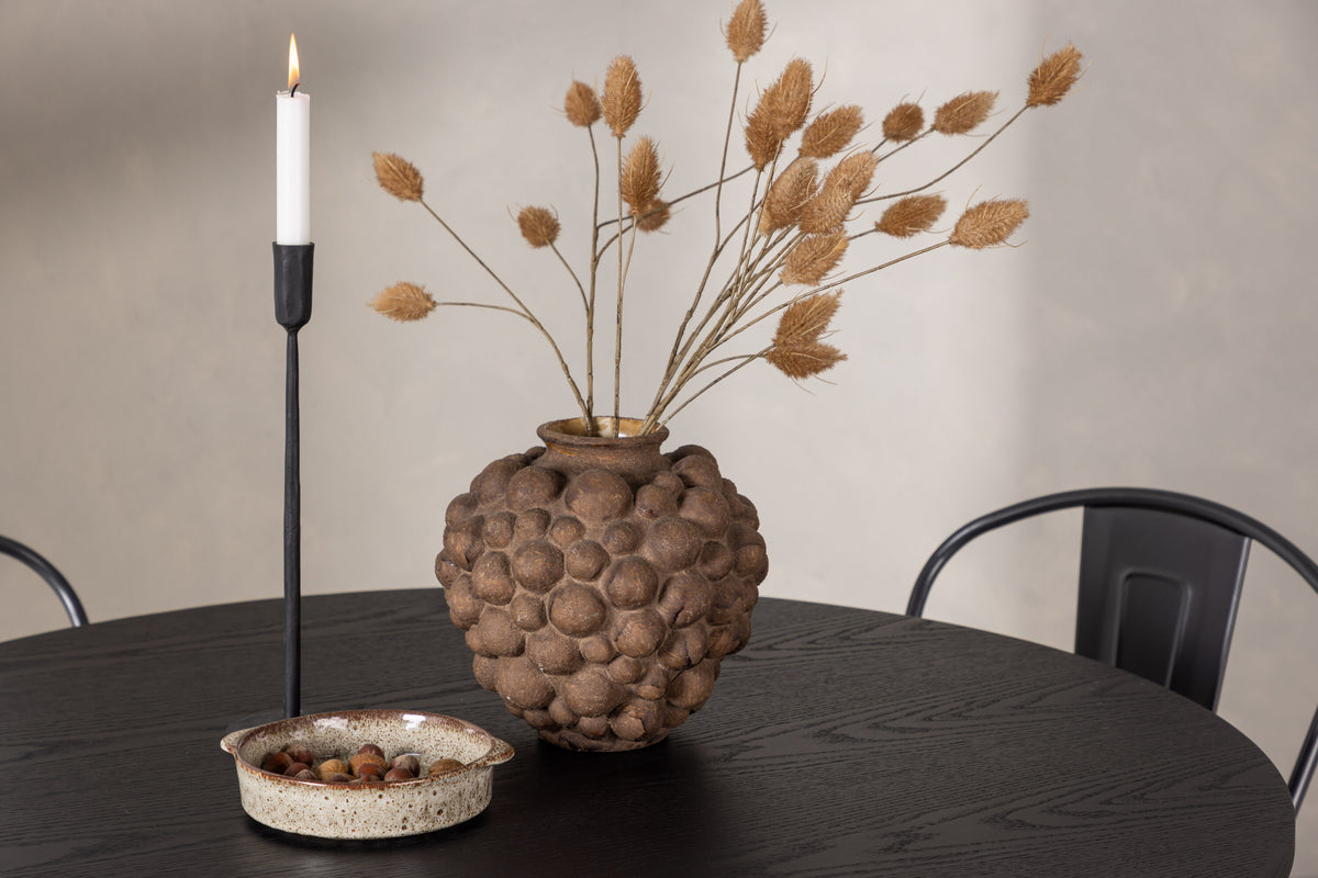 Olivia Matbord med Tempe Stolarna – Bord: ⌀110 Stol: 51x85x36