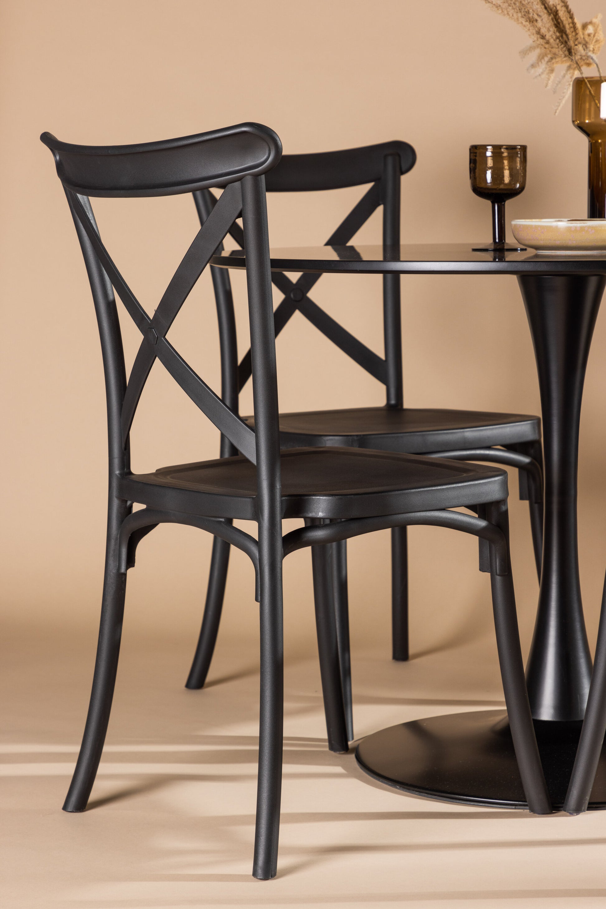 Glade Matbord med Crosett Stolarna Matgrupp