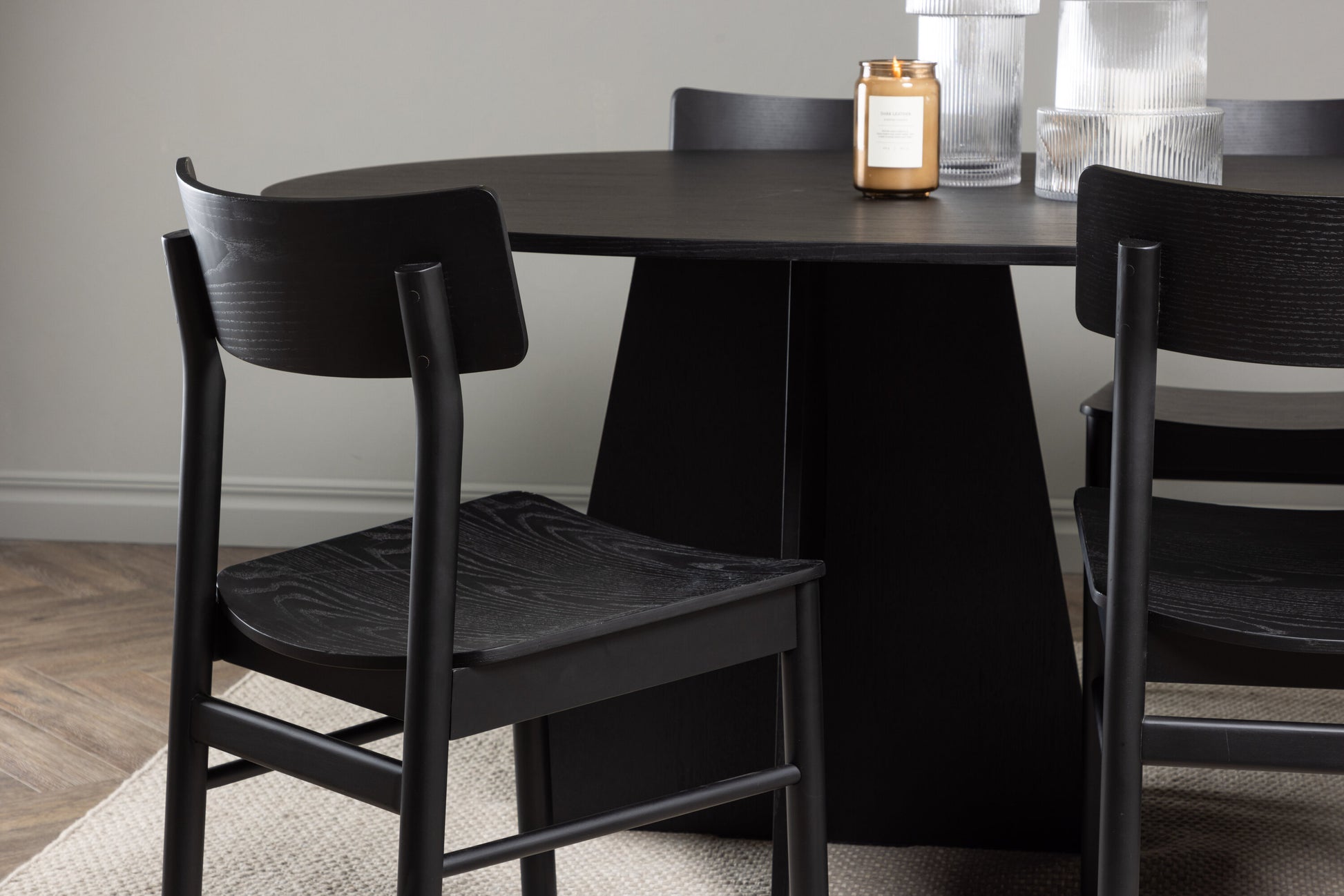 Bootcut Matbord med Montros Stolarna Matgrupp