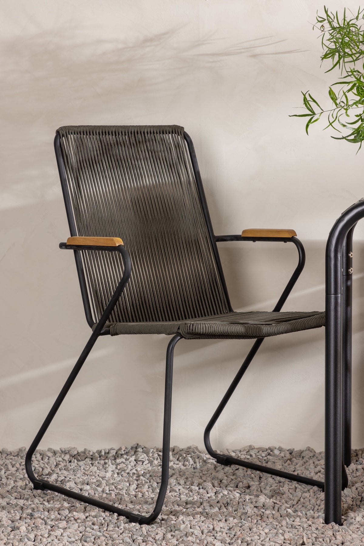 Borneo Rektangulär Matgrupp – Bord: 75x70x70 Stol: 63x93x60