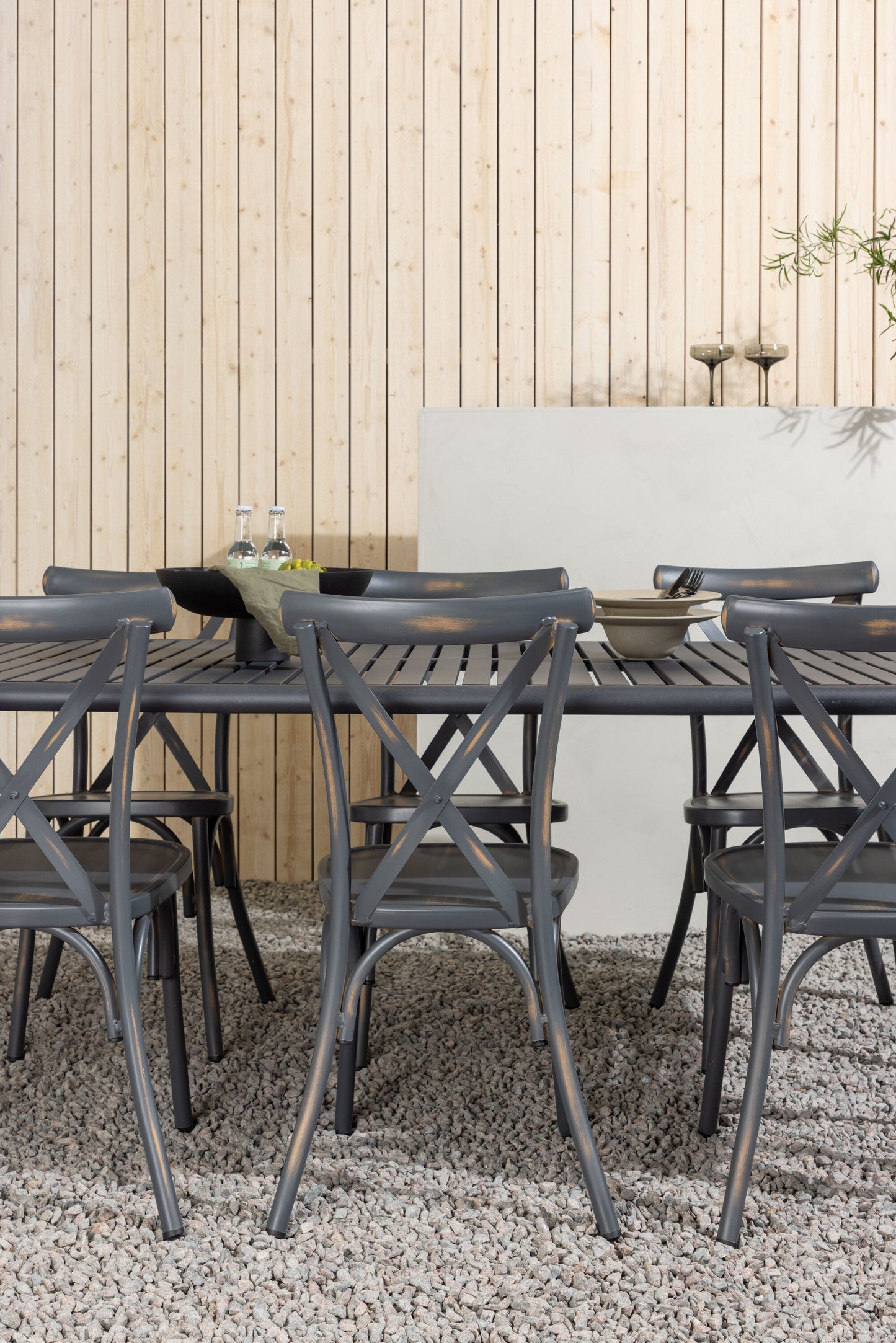 Borneo Matbord med Tablas Stolarna