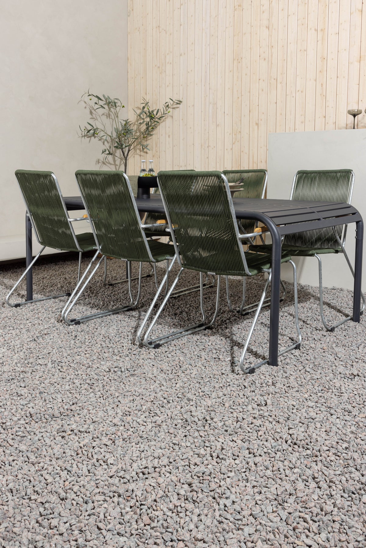 Borneo Matbord med Bois Stolarna – Bord: 75x200x100 Stol: 63x93x60