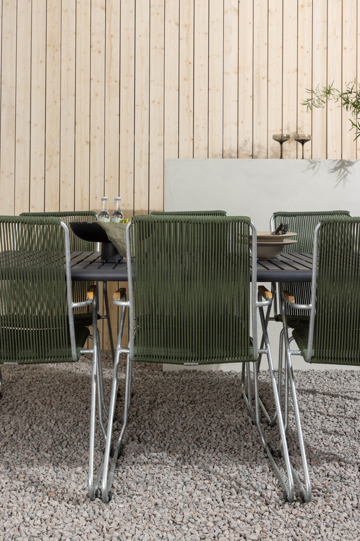 Borneo Matbord med Bois Stolarna – Bord: 75x200x100 Stol: 63x93x60