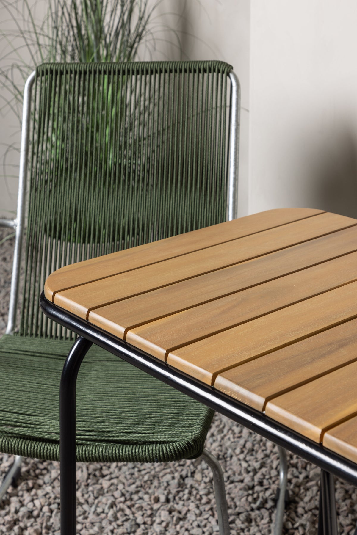 Holmbeck Rektangulär Matgrupp – Bord: 74x70x88 Stol: 63x93x60