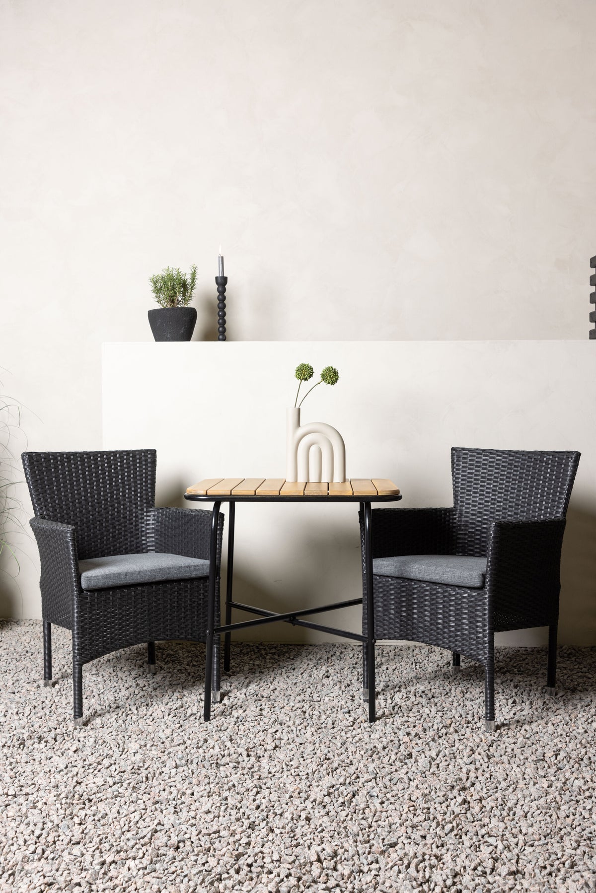 Holmbeck Rektangulär Matgrupp – Bord: 74x70x88 Stol: 60x86,5x58