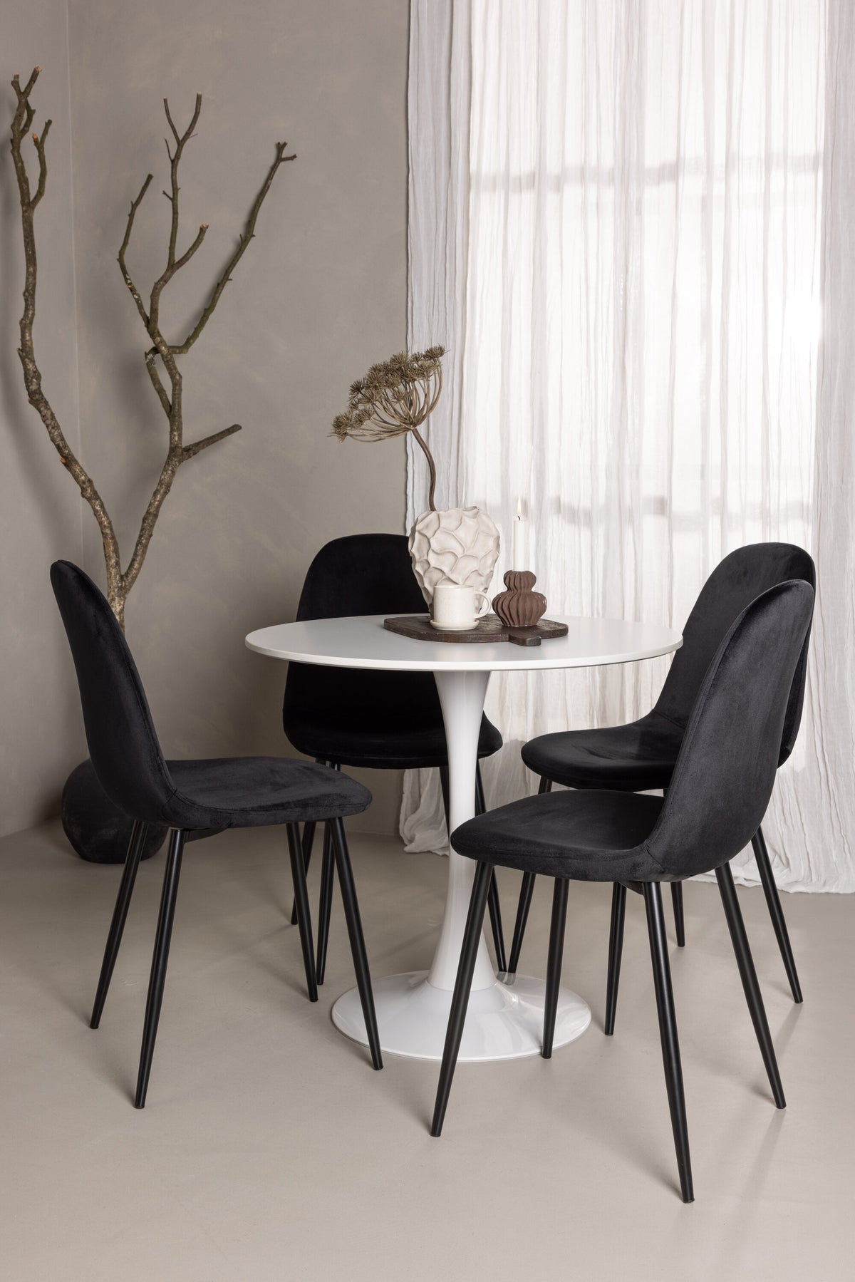 Hamden Matbord med Polar Stolarna – MDF