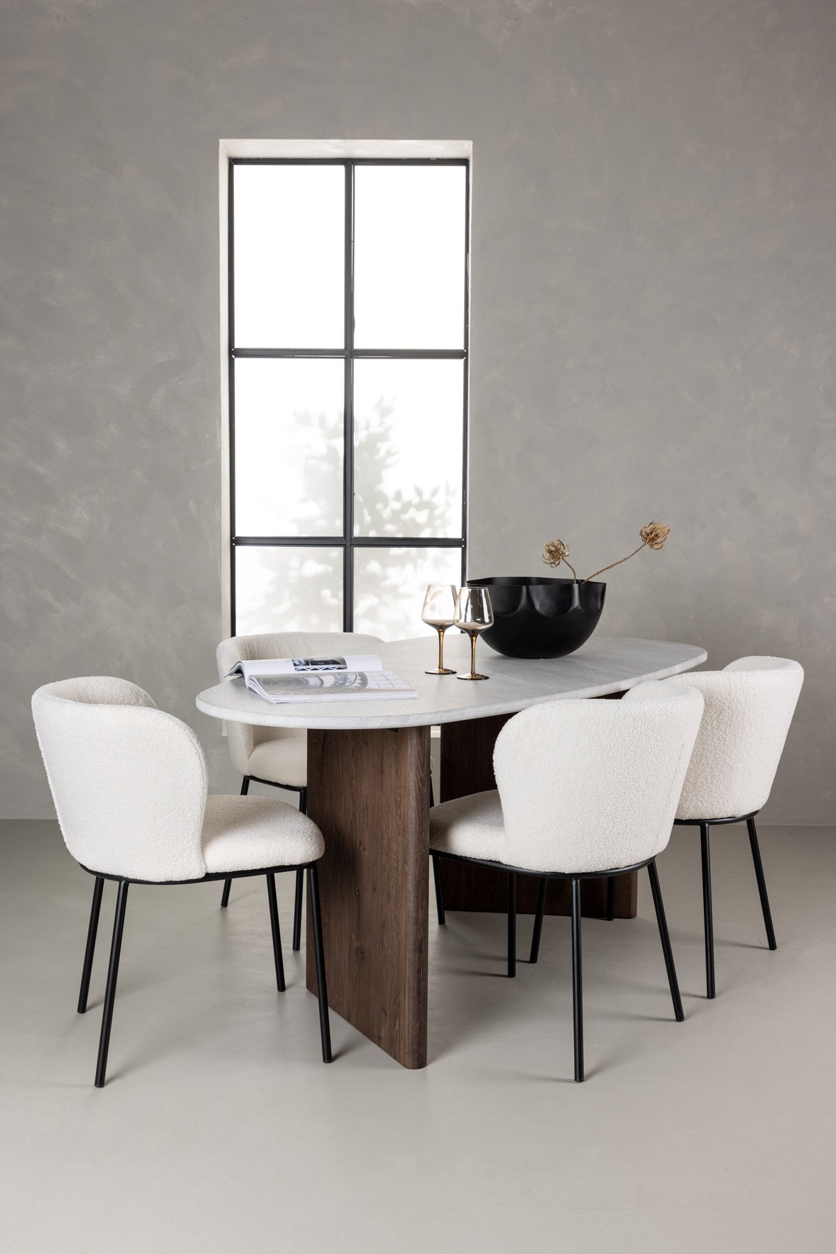 Grönvik Matbord med Edina Stolarna – Bord: 75x180x90 Stol: 56x76x55