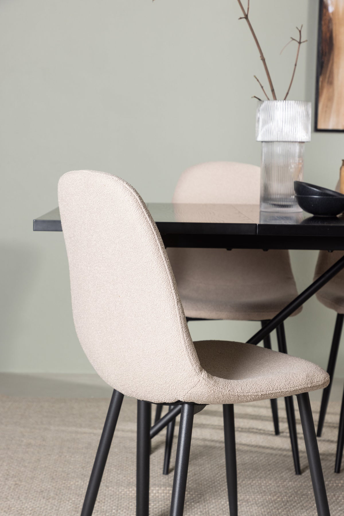 Astrid Matbord med Polar Stolarna – Bord: 75x200x90 Stol: 52x90x45