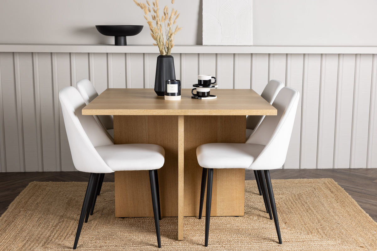 Leo Matbord med Night Stolarna – Bord: 75x100x100 Stol: 56x87x49