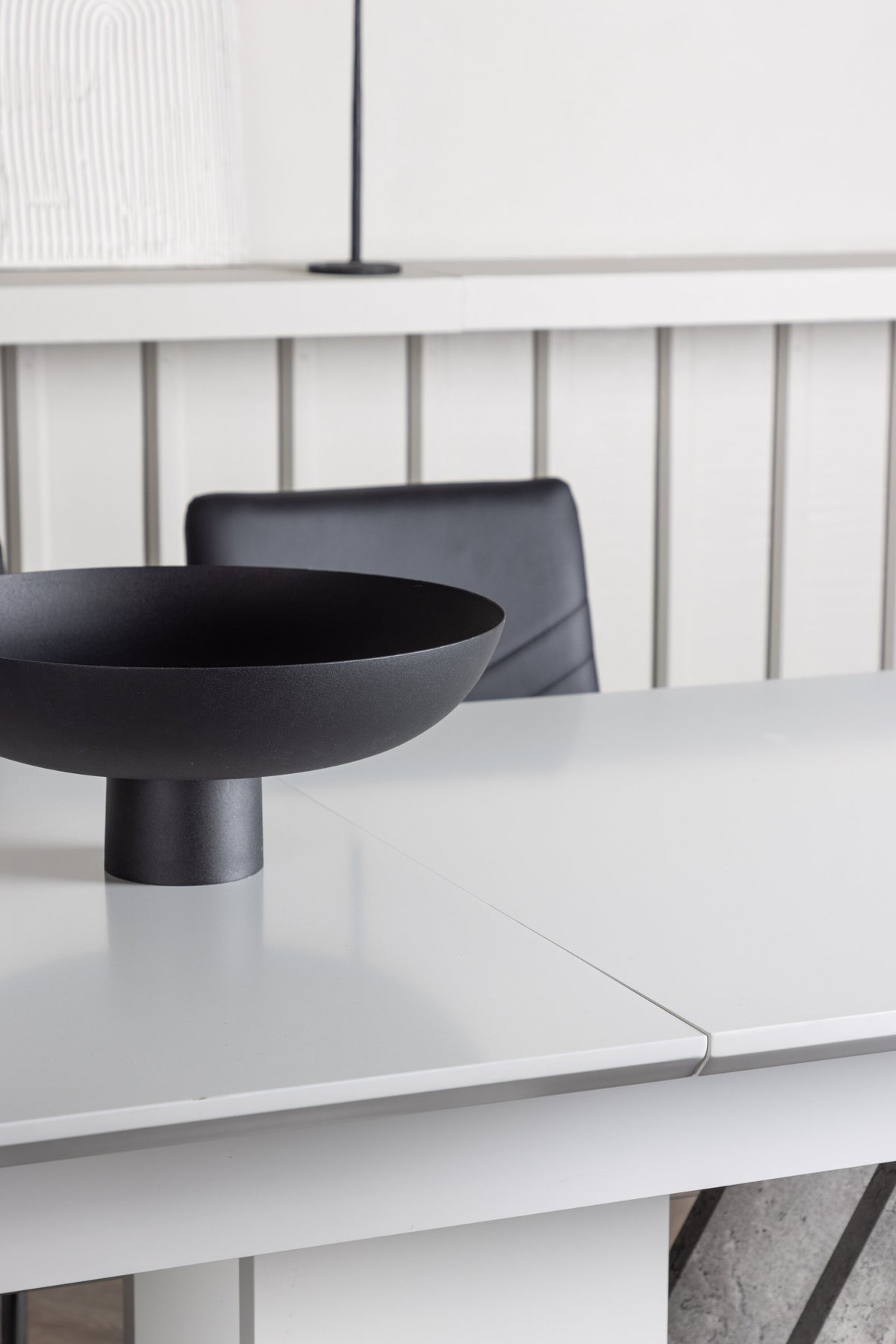 Disa Matbord med Lily Stolarna