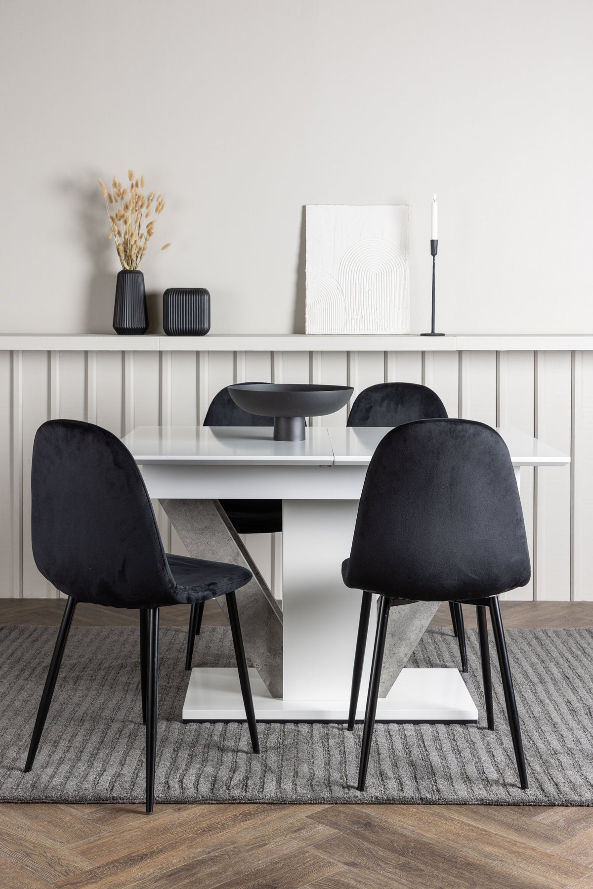 Disa Matbord med Polar Stolarna – Bord: 76x120x80 Stol: 53,3x88x44
