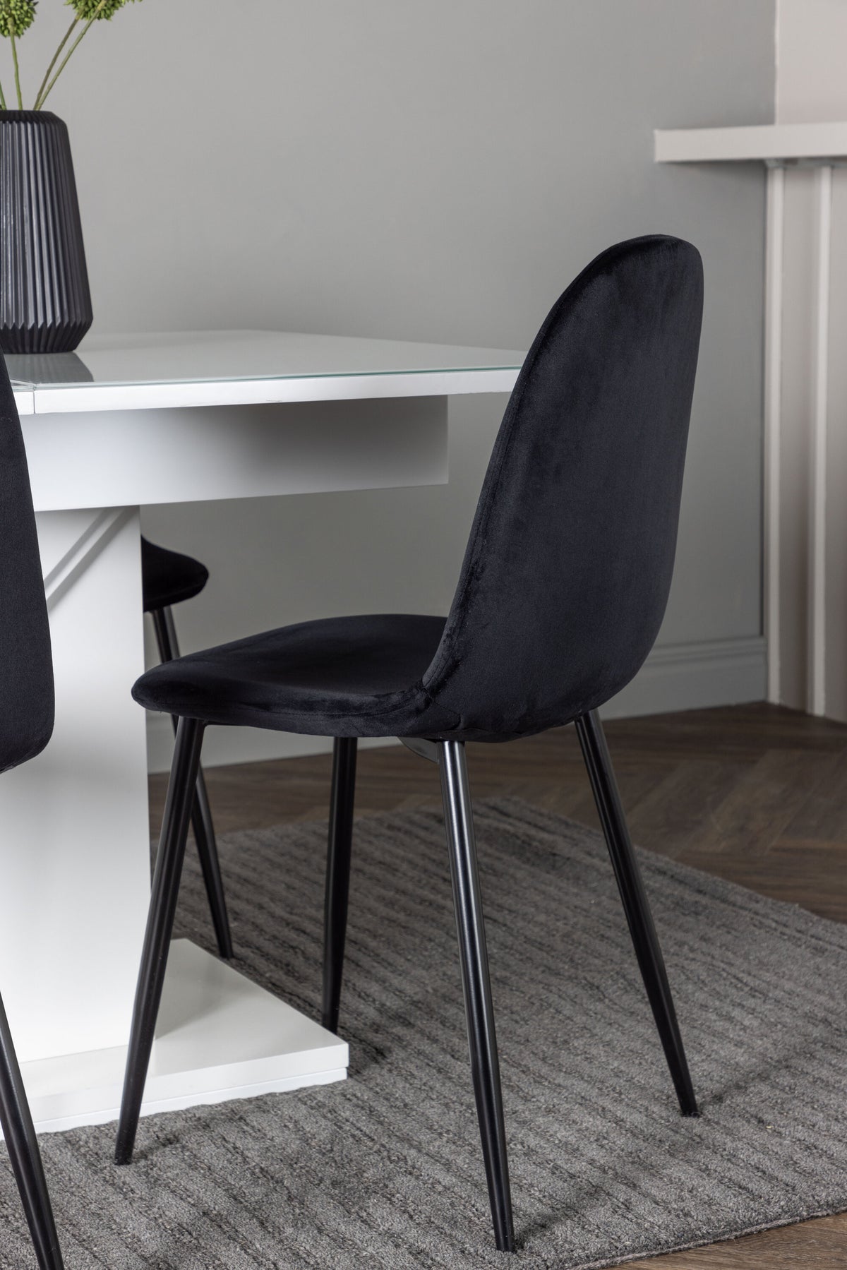 Pluto Matbord med Polar Stolarna – Bord: 76x120x90 Stol: 53,3x88x44