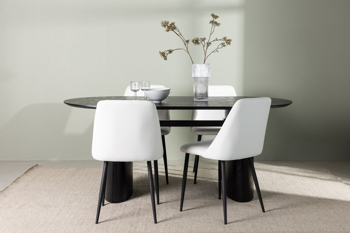 Isolde Matbord med Night Stolarna – Bord: 75x180x90 Stol: 56x87x49