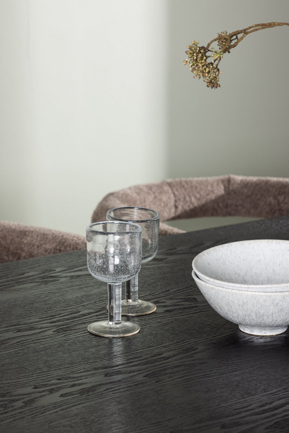 Isolde Matbord med Morning Stolarna
