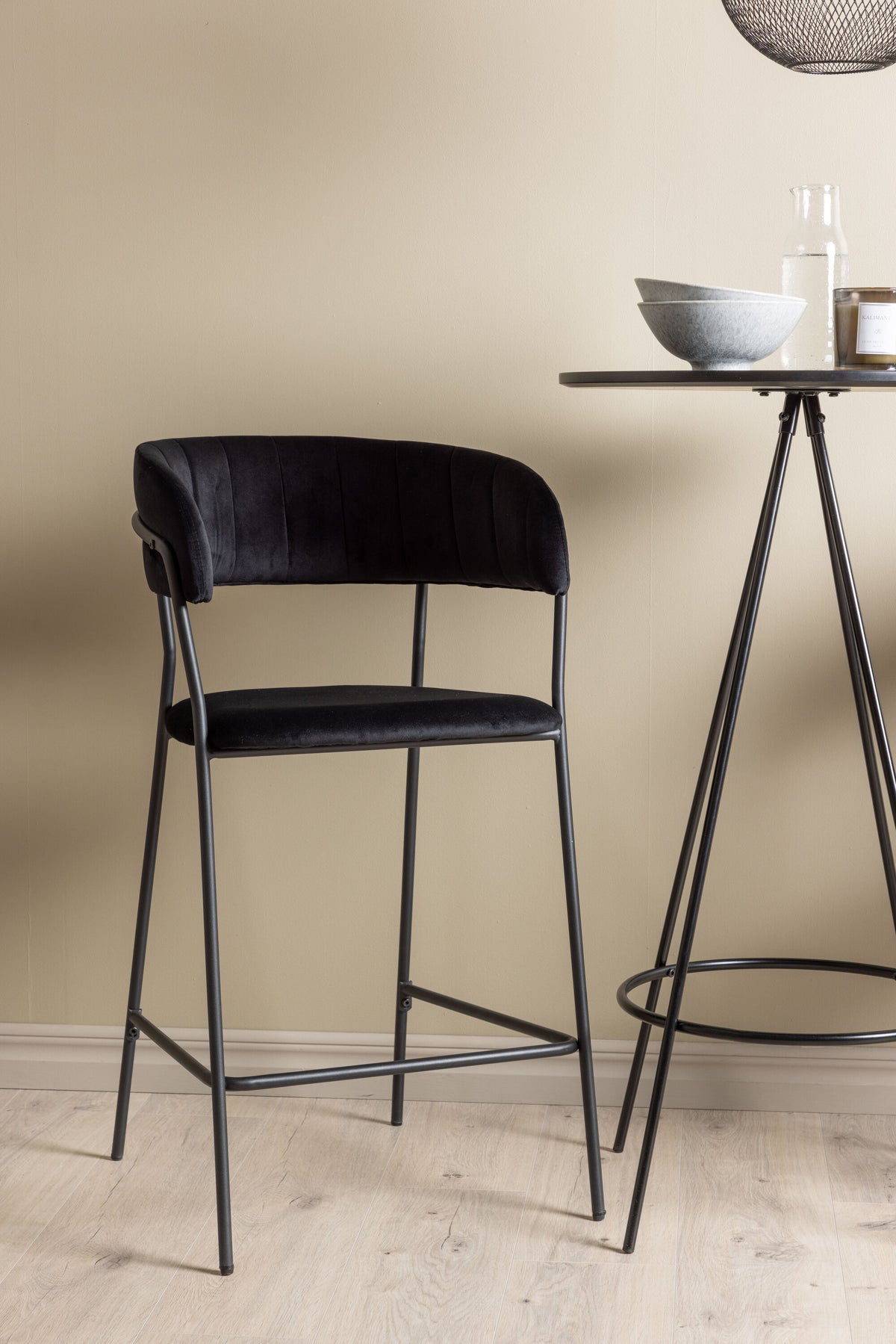 Bistro Matbord med Lui Stolarna