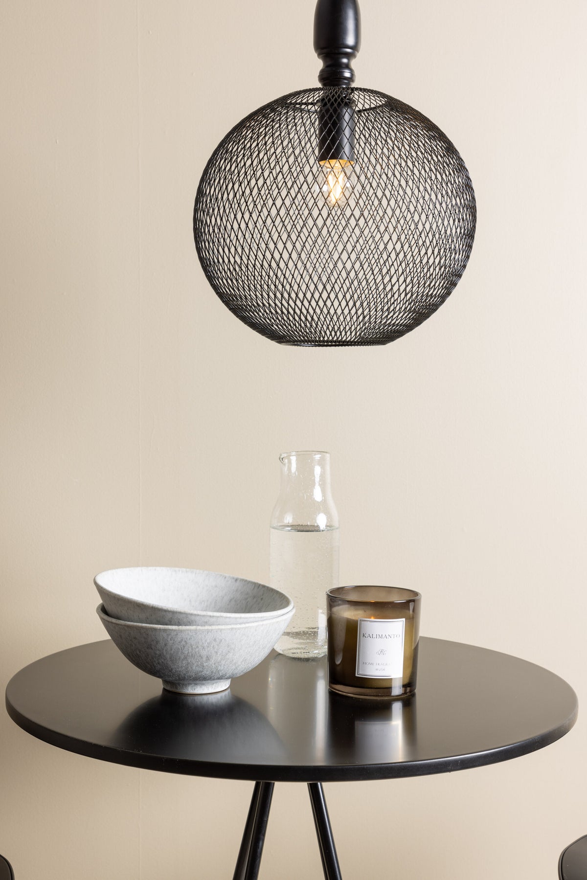 Bistro Matbord med Adesto Stolarna