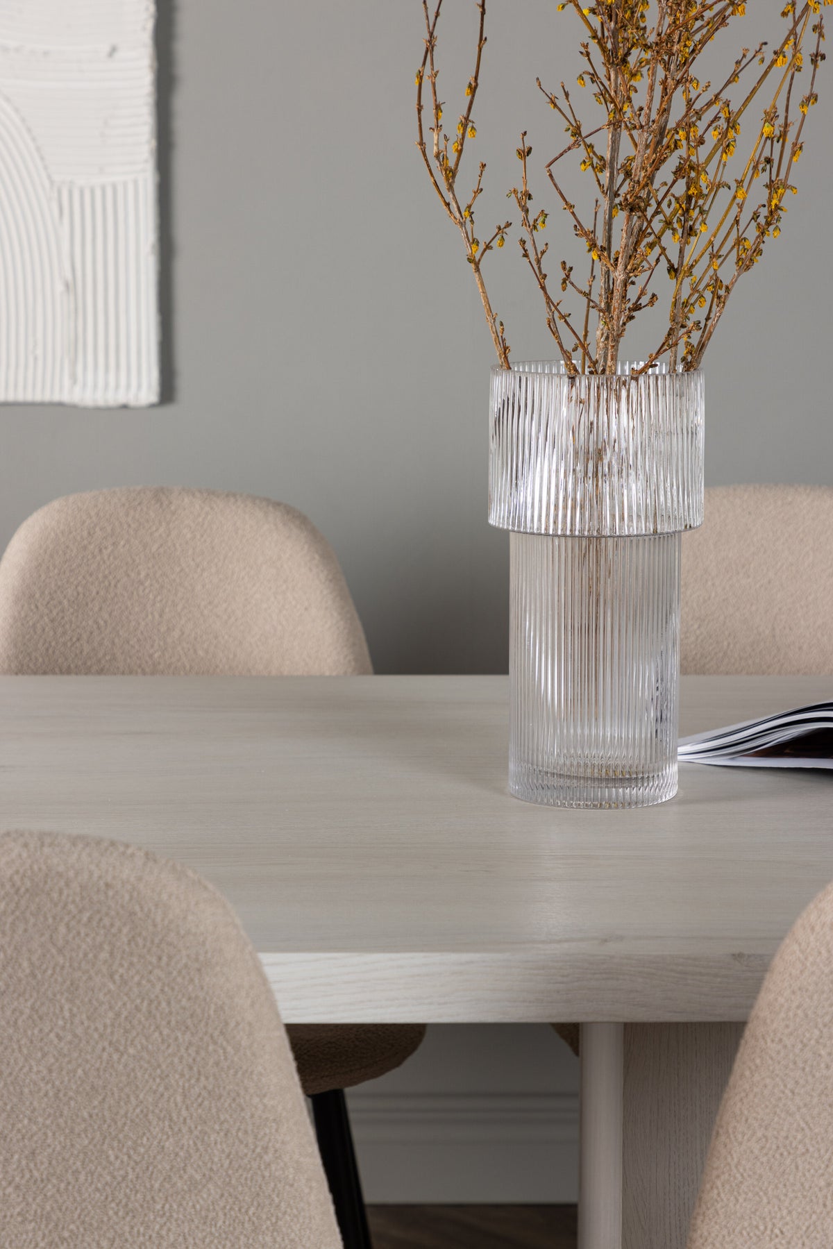 Olga Matbord med Polar Stolarna – Bord: 75x200x90 Stol: 52x90x45