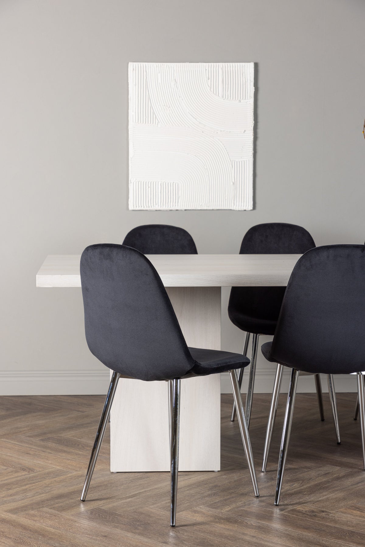 Olga Matbord med Polar Stolarna – Bord: 75x200x90 Stol: 52x90x45