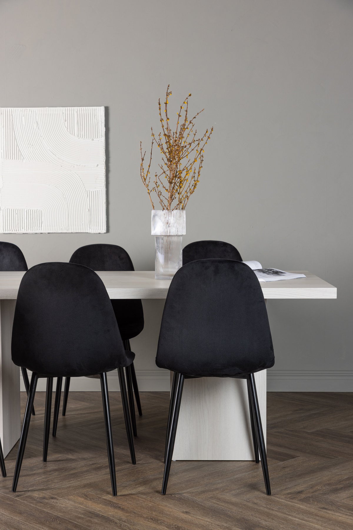 Olga Matbord med Polar Stolarna – Bord: 75x200x90 Stol: 53,3x88x44