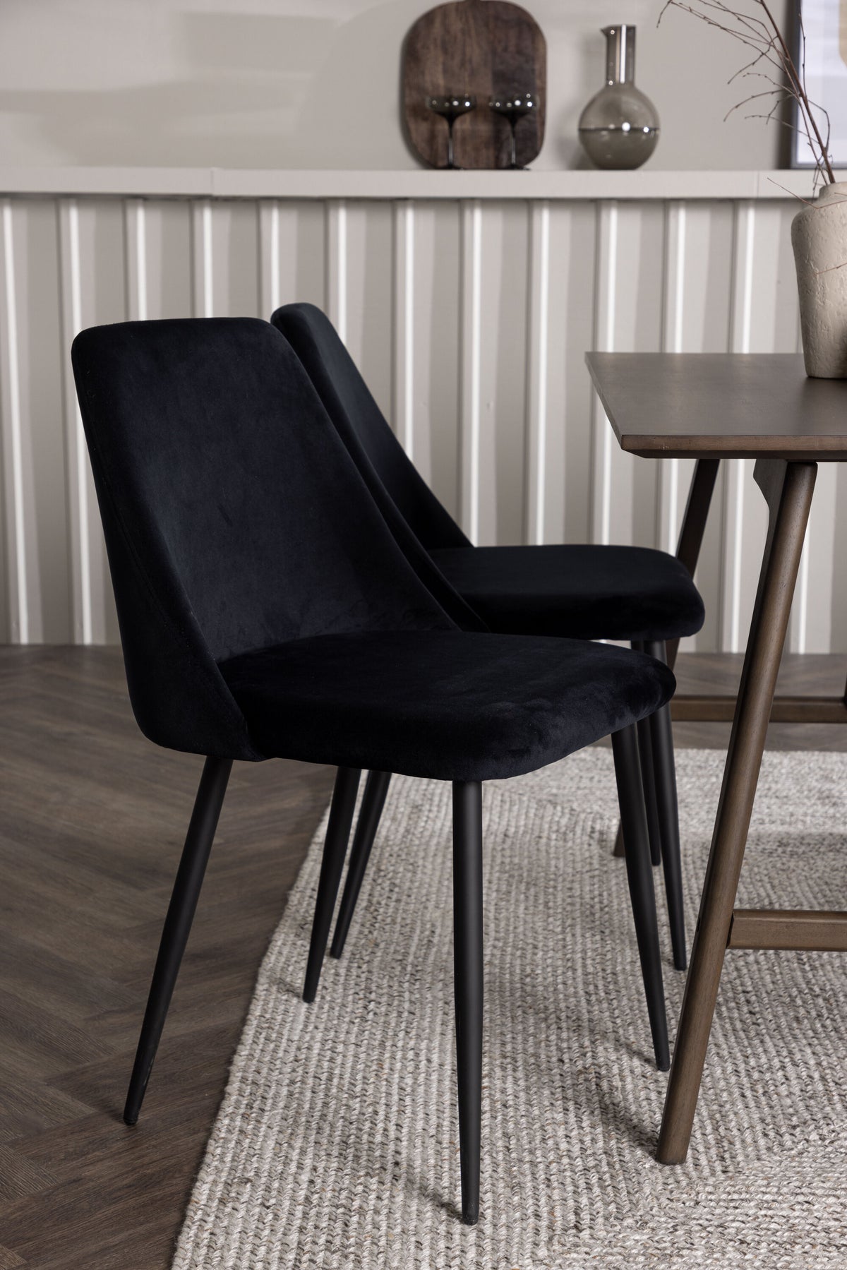 Kaseidon Matbord med Night Stolarna – Bord: 75x120x80 Stol: 56x87x49