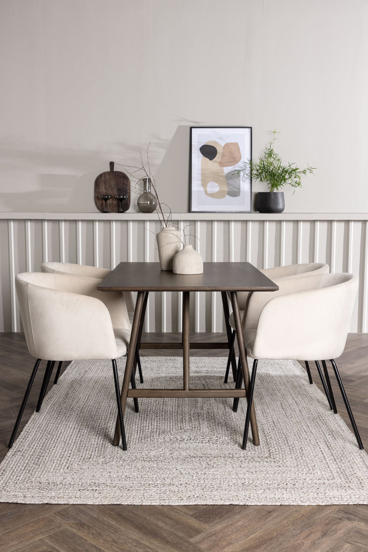 Kaseidon Matbord med Berit Stolarna – Bord: 75x120x80 Stol: 55x78x55
