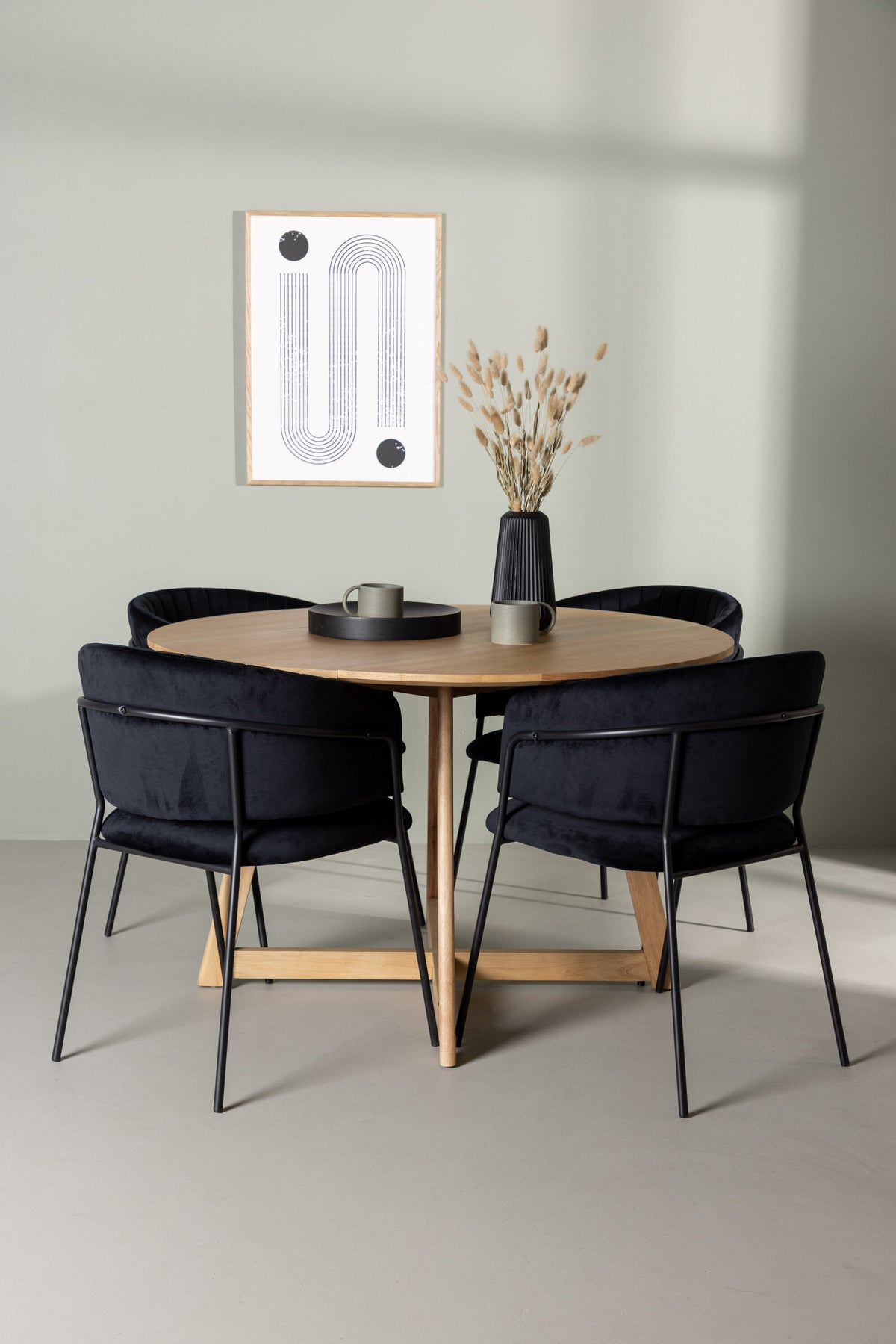 Yakidon Matbord med Selma Stolarna