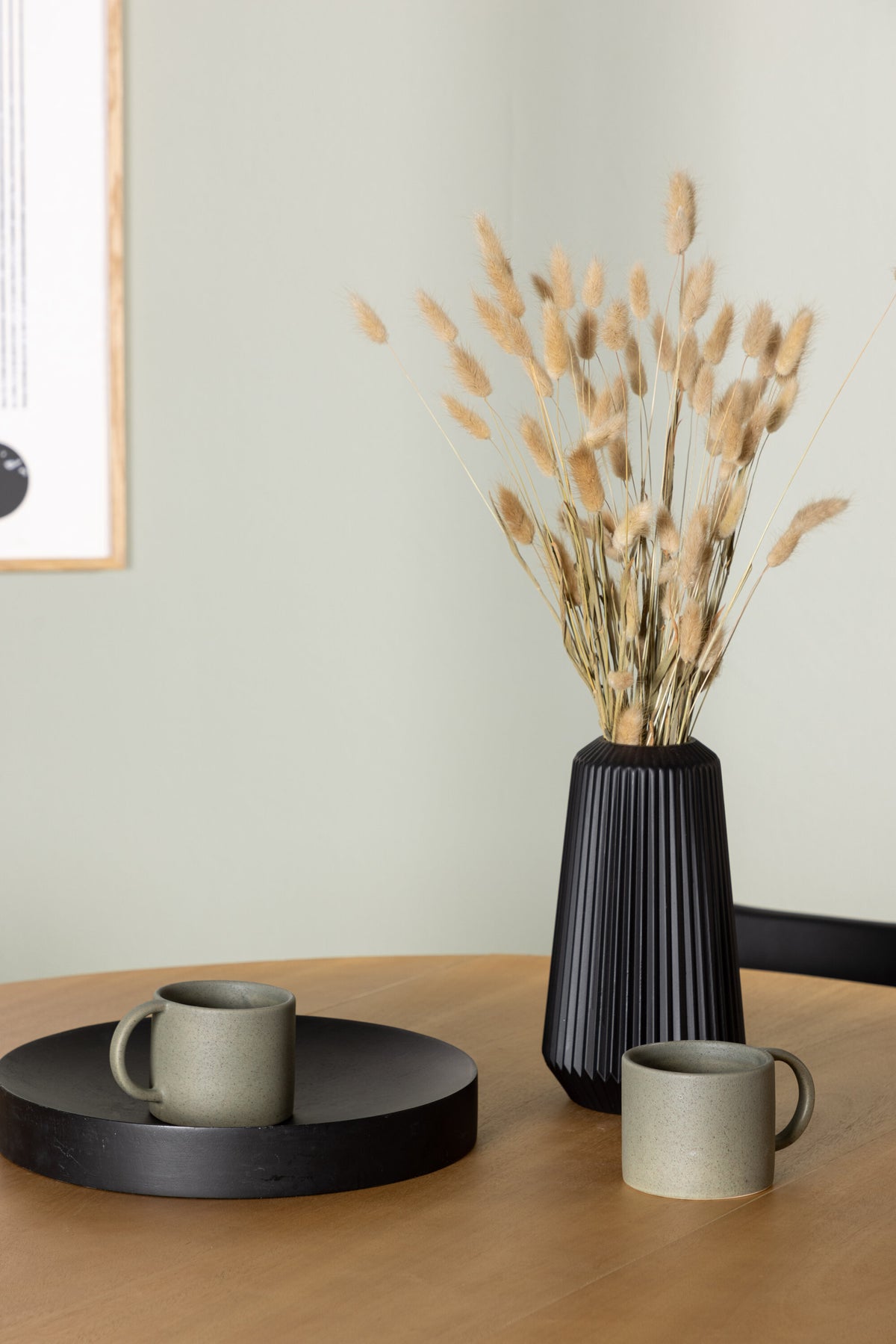 Yakidon Matbord med Kenth Stolarna
