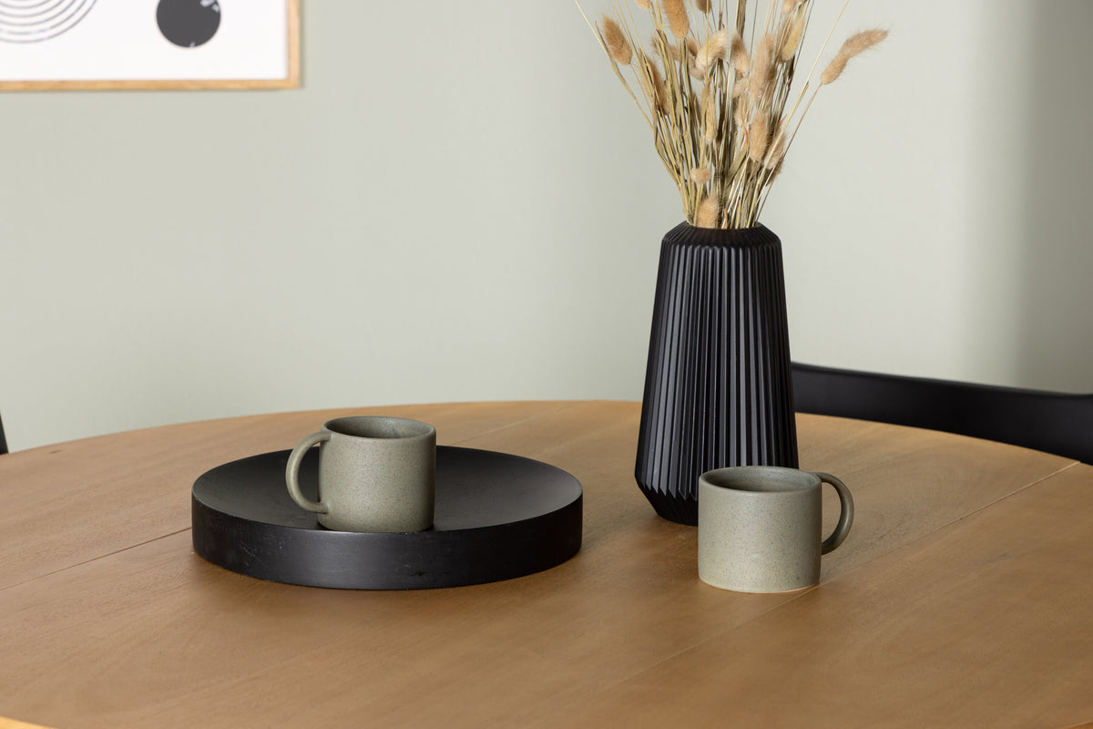 Yakidon Matbord med Kenth Stolarna