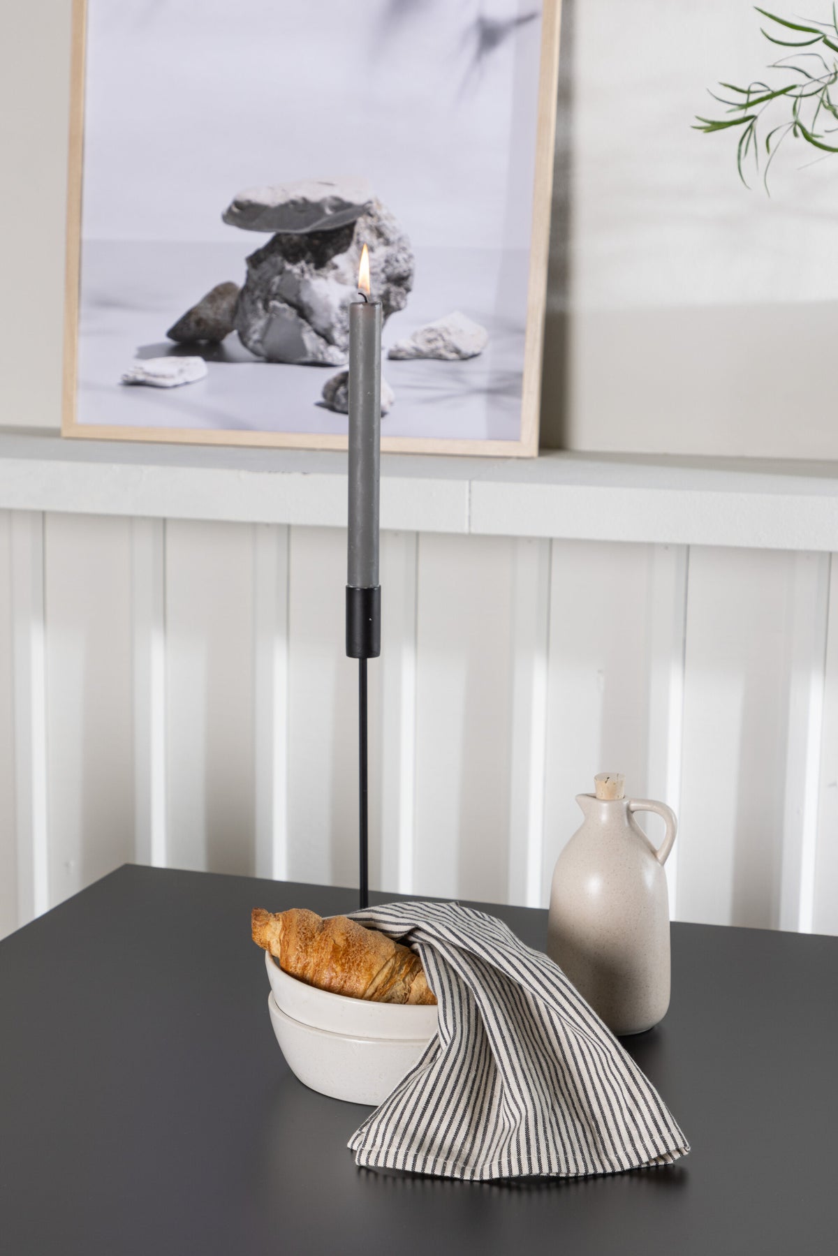 Tempe Matbord med Lilja Stolarna