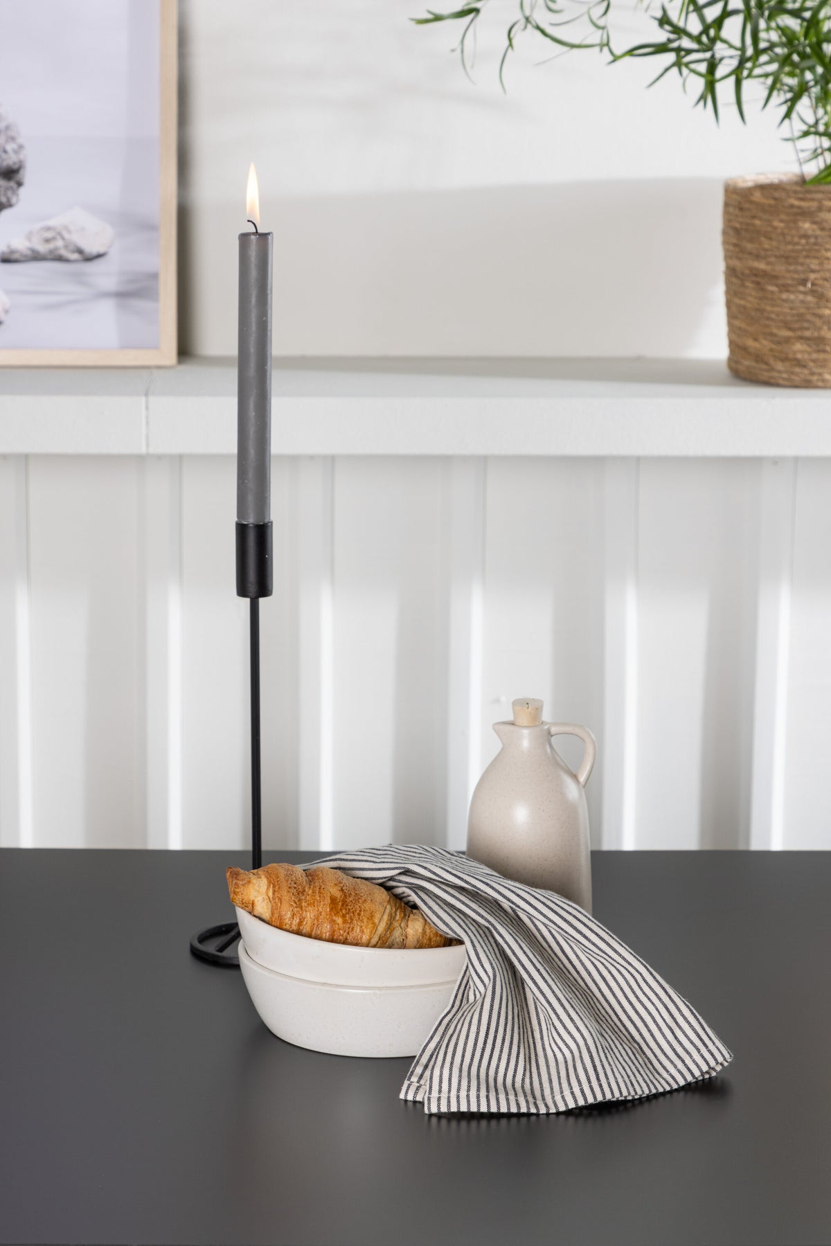 Tempe Matbord med Pastill Stolarna