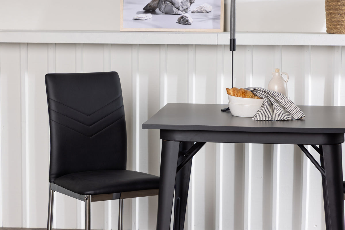 Tempe Matbord med Lily Stolarna